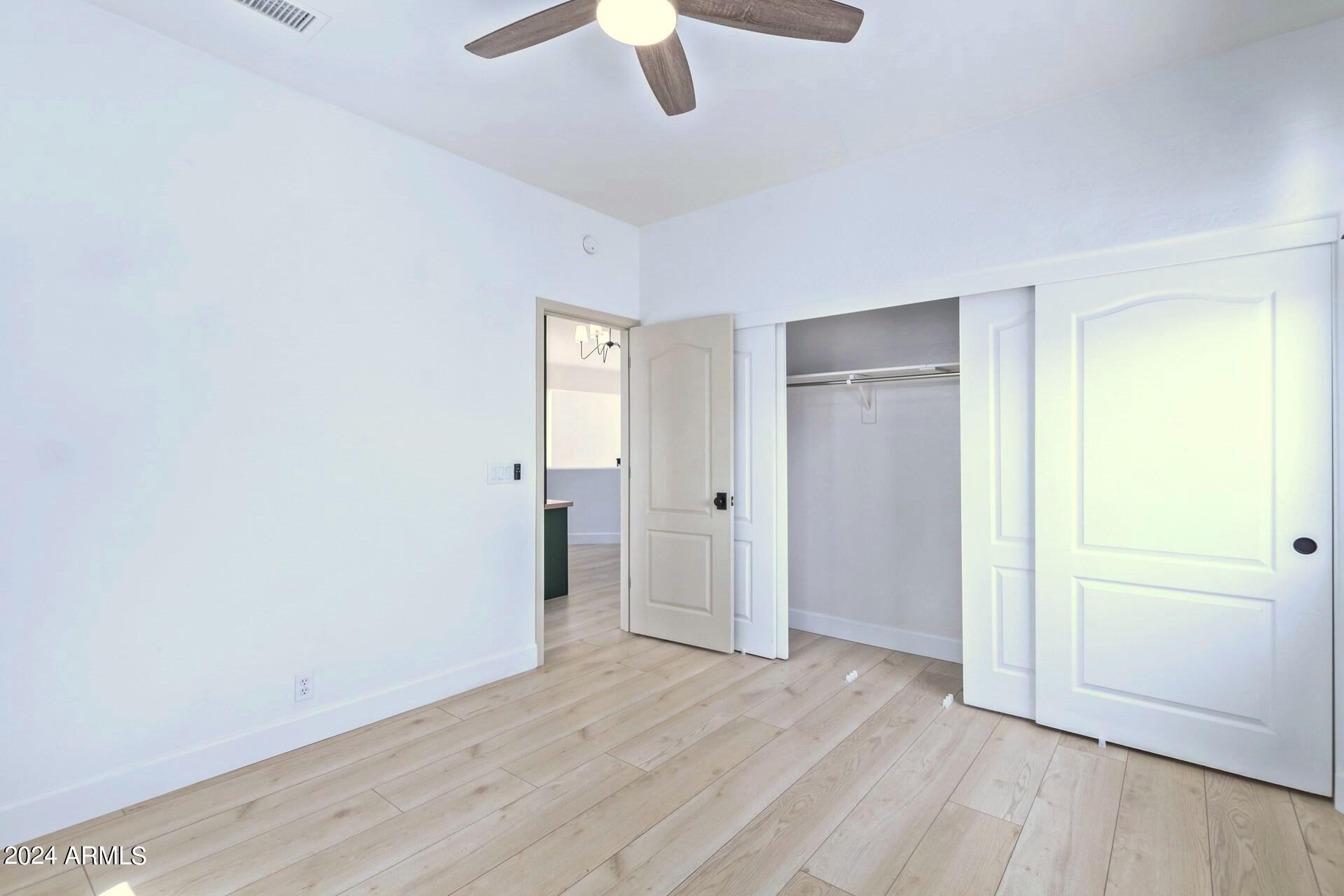 9026 E CASITAS DEL RIO Drive