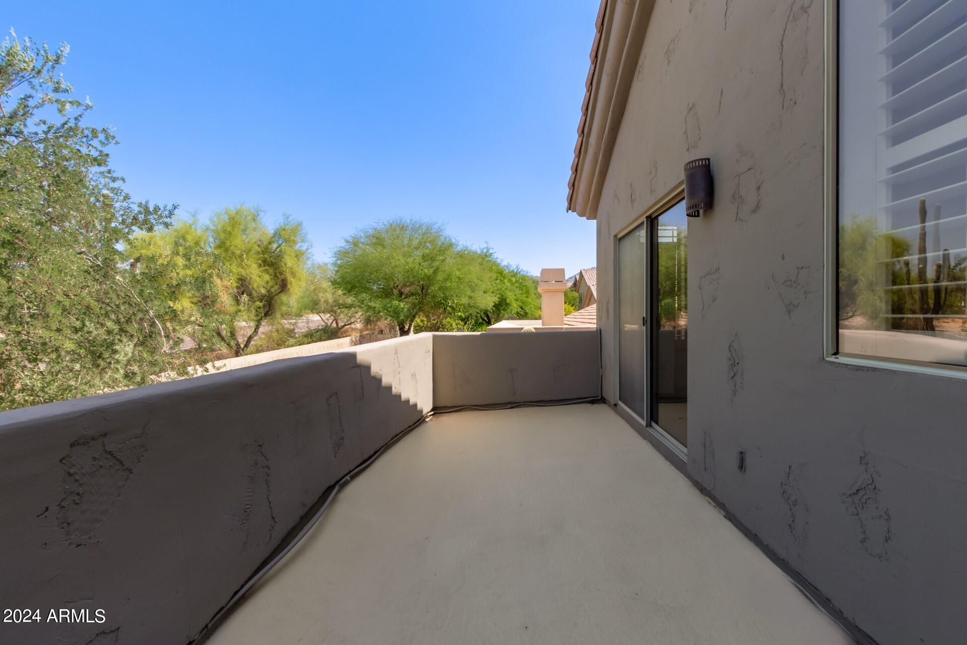 9026 E CASITAS DEL RIO Drive