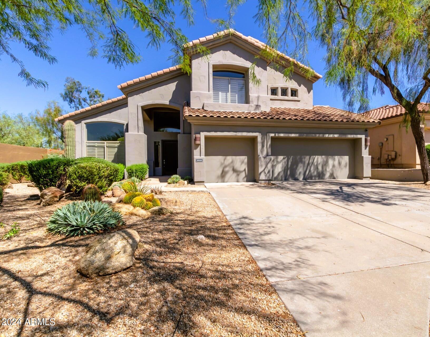 9026 E CASITAS DEL RIO Drive