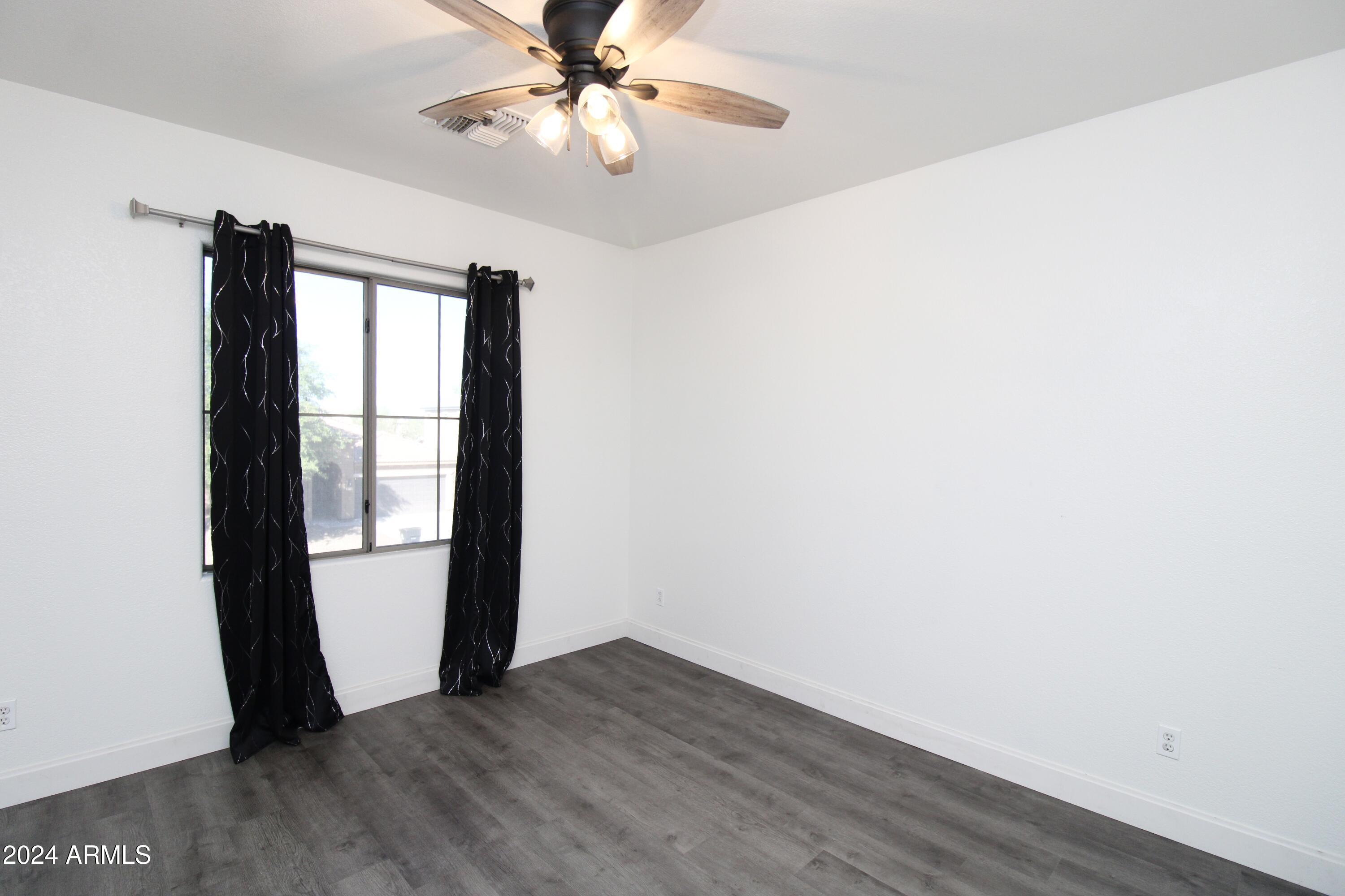 12175 W CHASE Lane