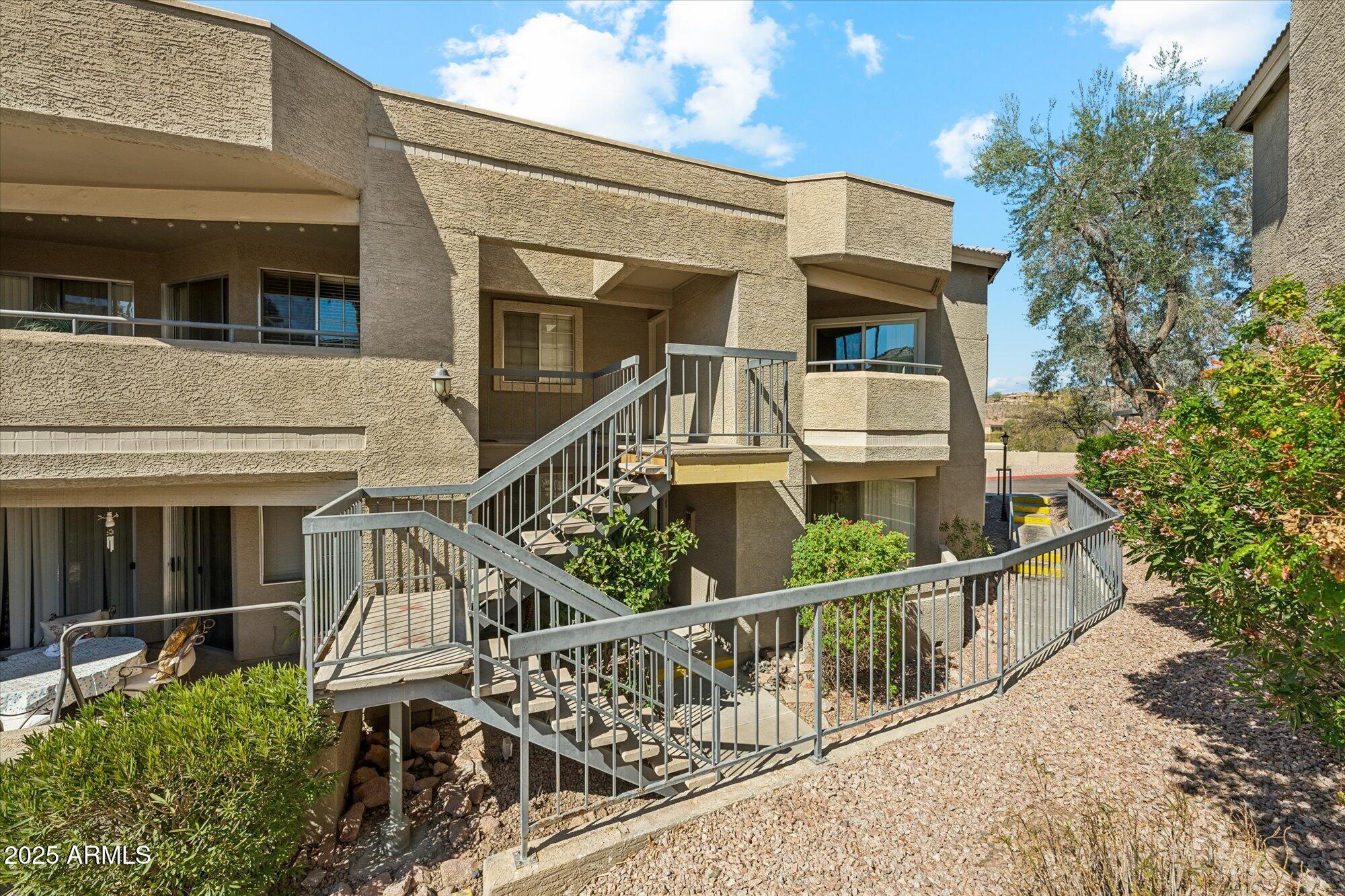 1720 E THUNDERBIRD Road, 2078