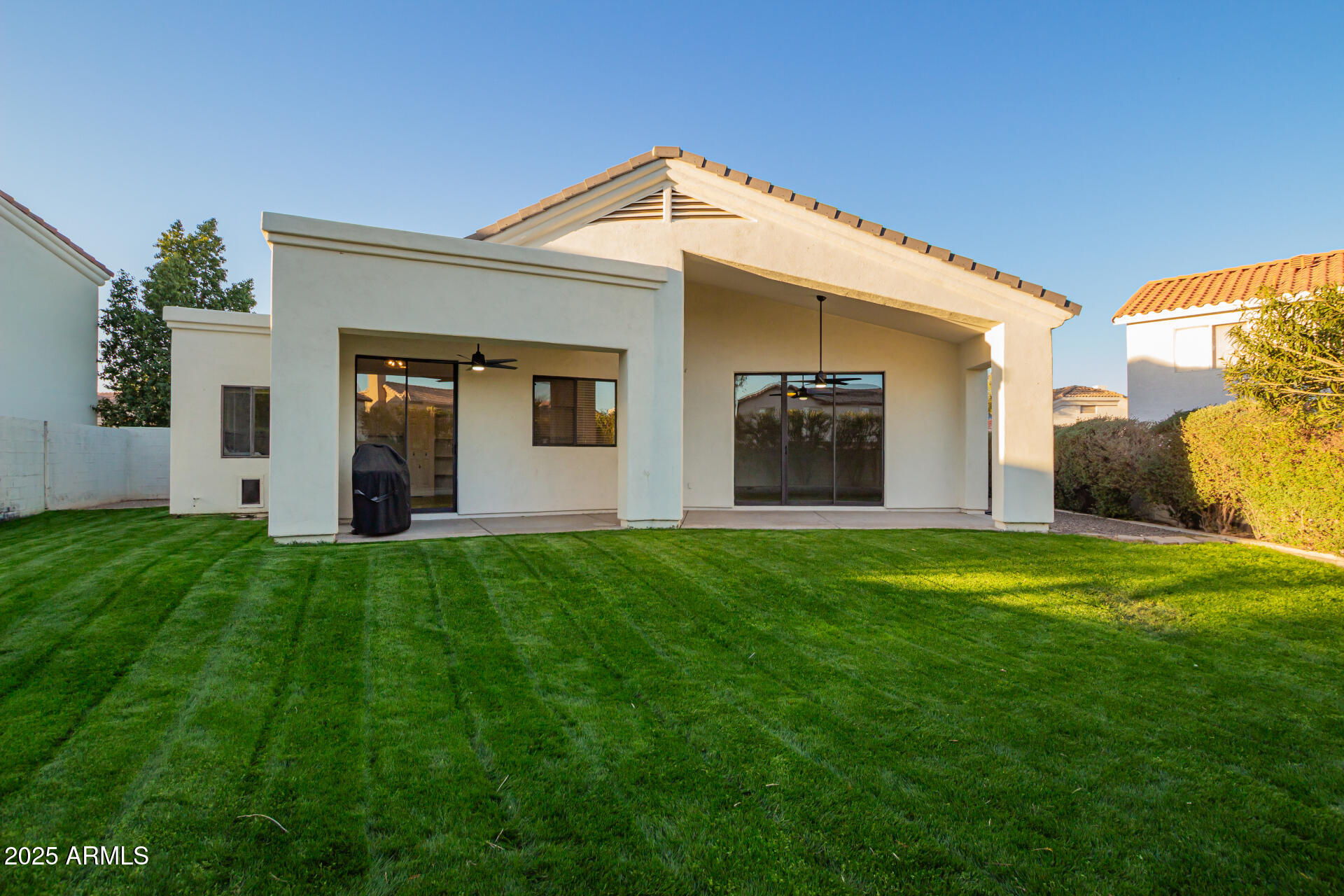 3019 E REDFIELD Road