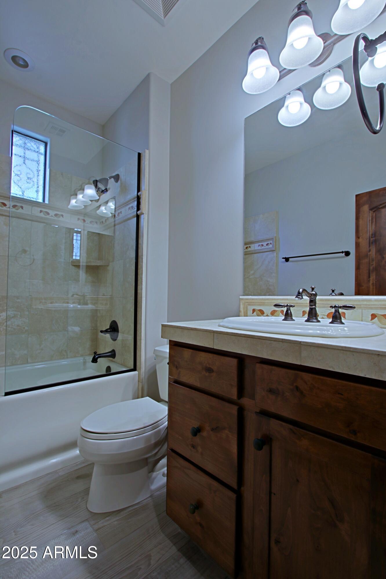 18650 N THOMPSON PEAK Parkway, 1052