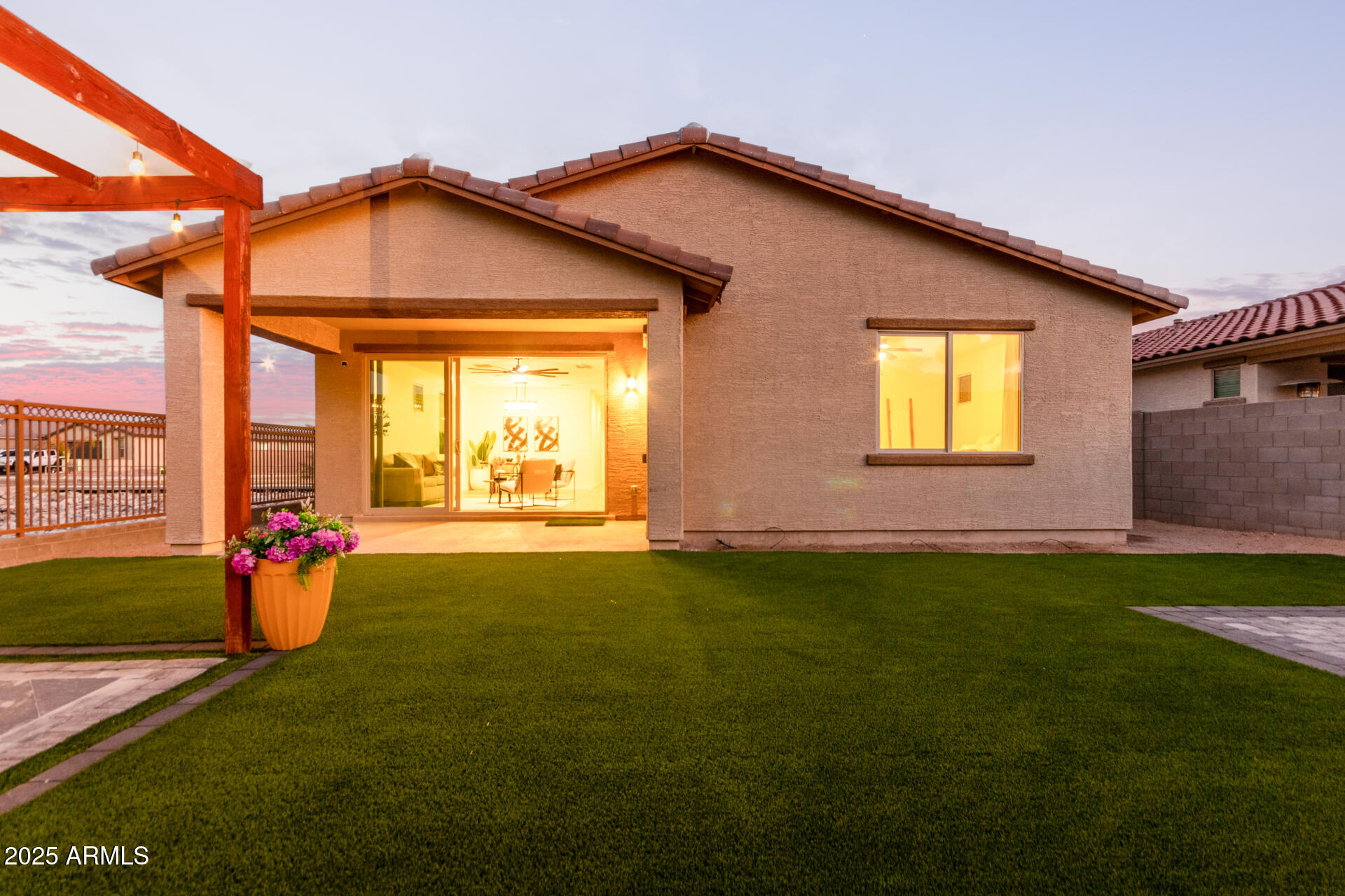 24214 W GIBSON Lane