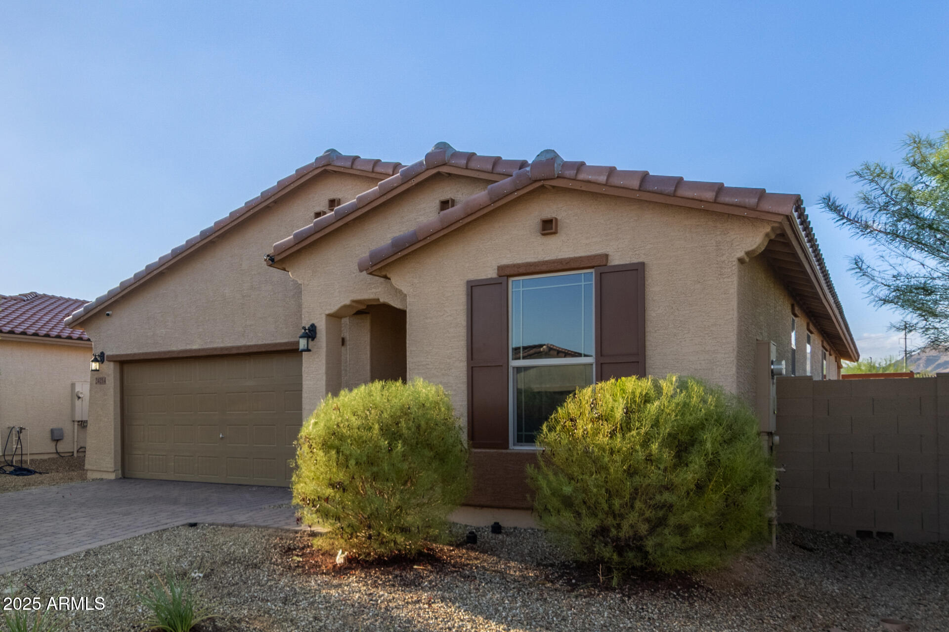 24214 W GIBSON Lane