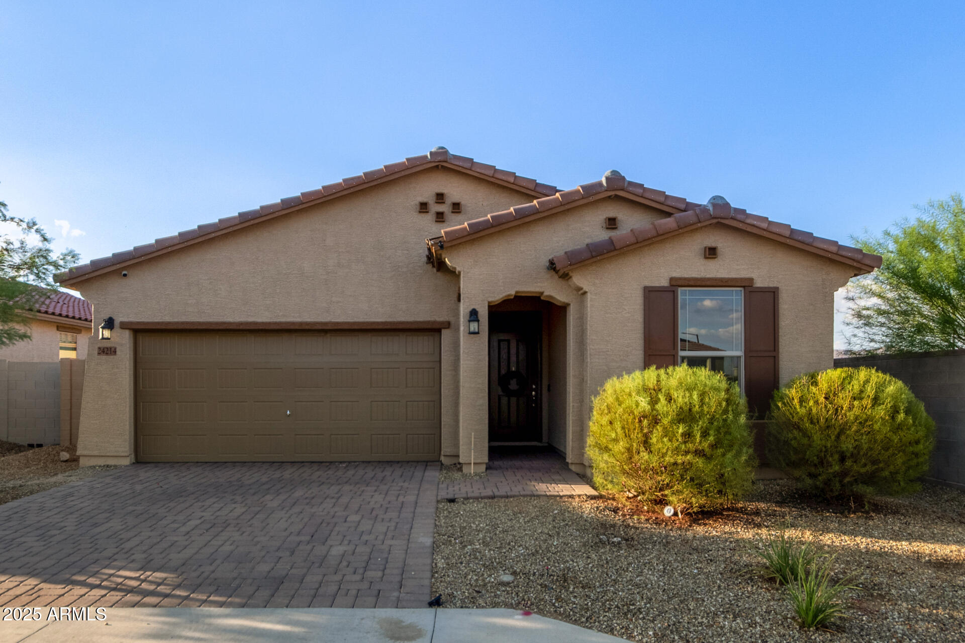 24214 W GIBSON Lane