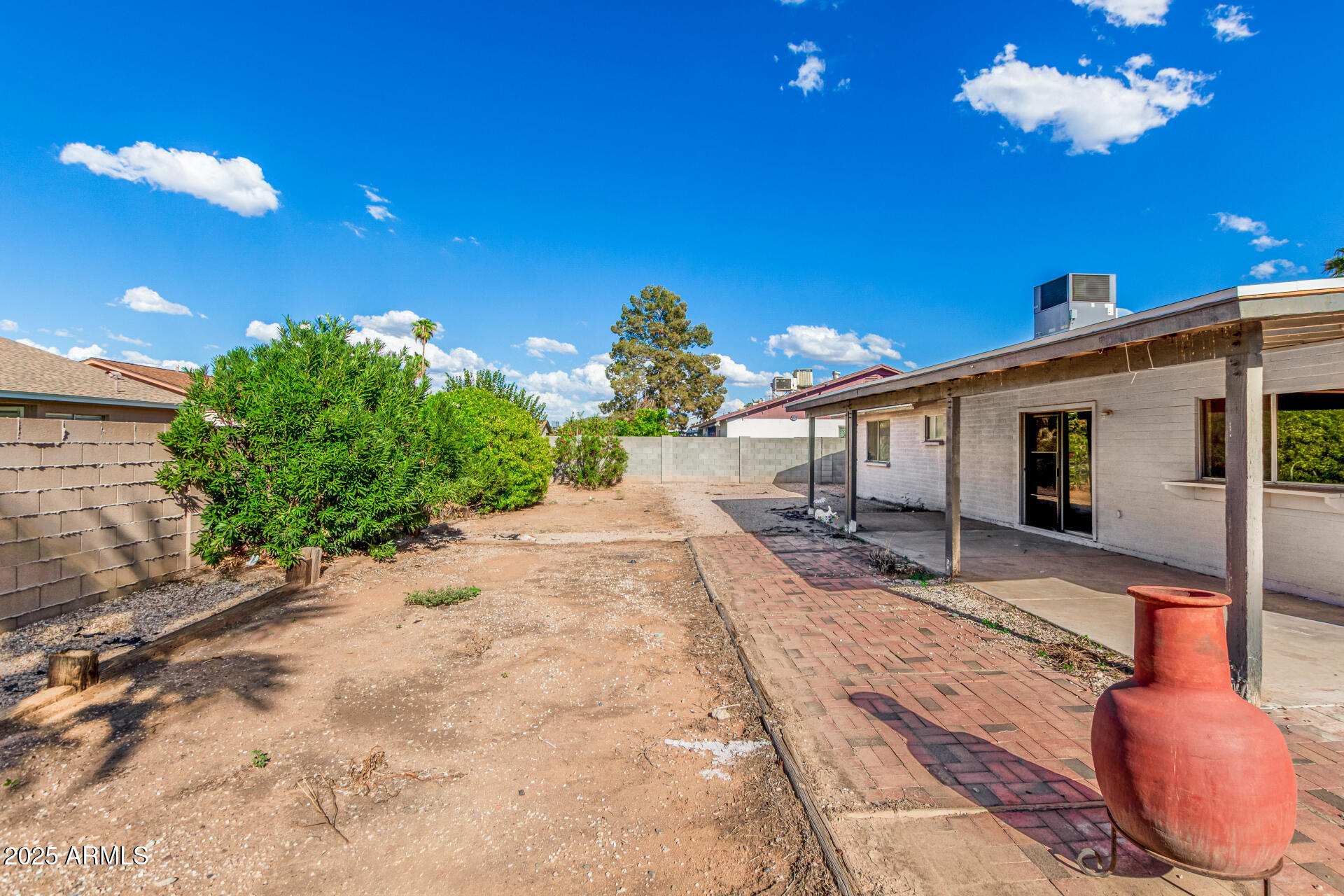 4114 W SUNNYSIDE Avenue