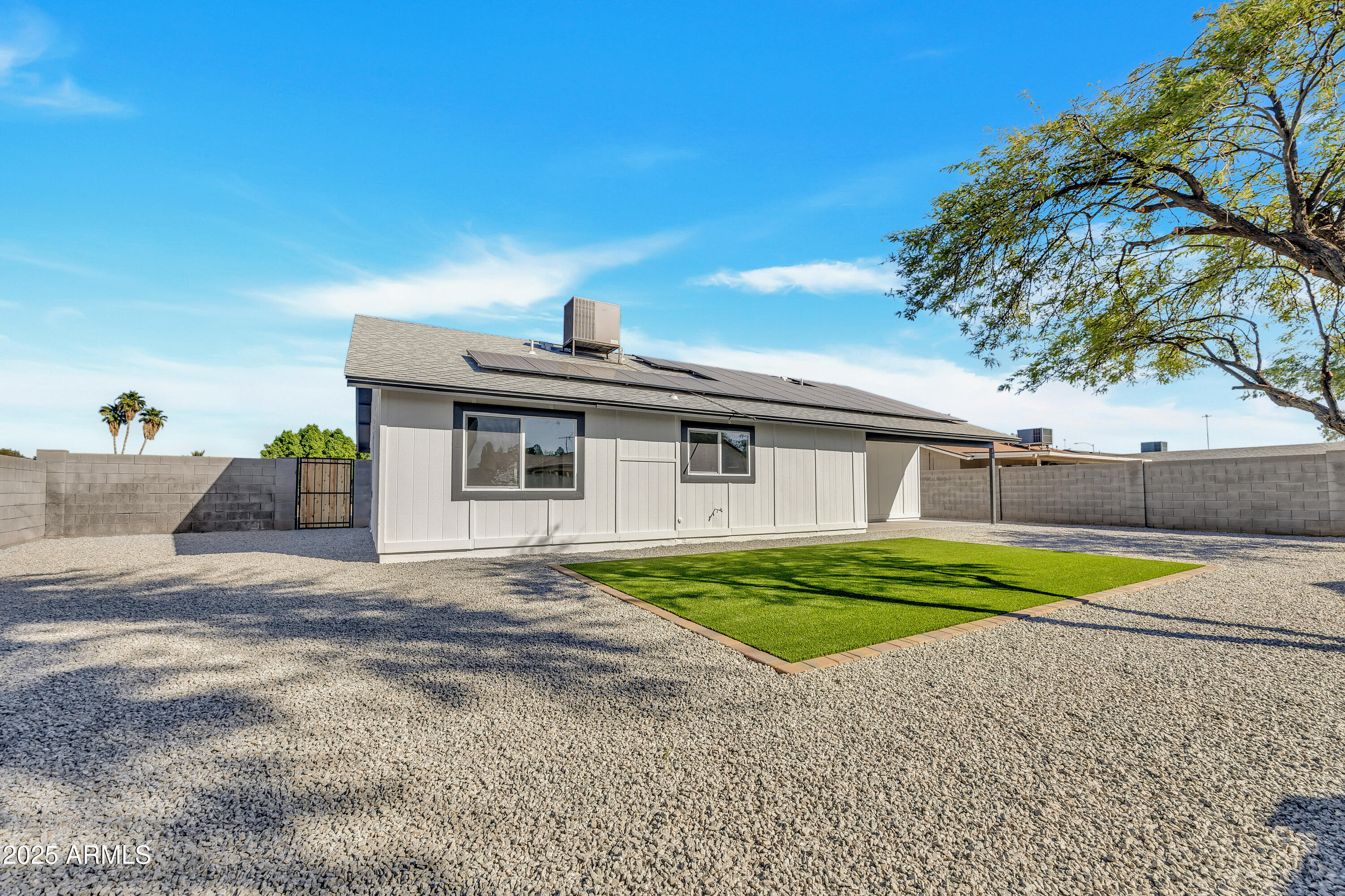 20256 N 10TH Avenue