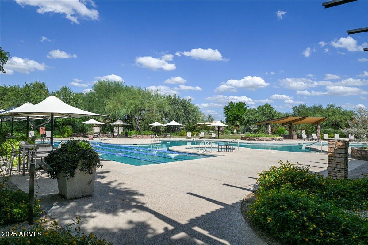 3935 E ROUGH RIDER Road 1191