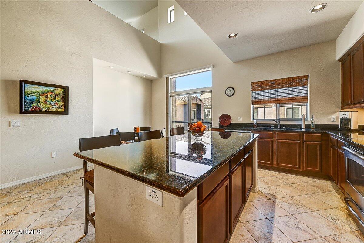 3935 E ROUGH RIDER Road 1191