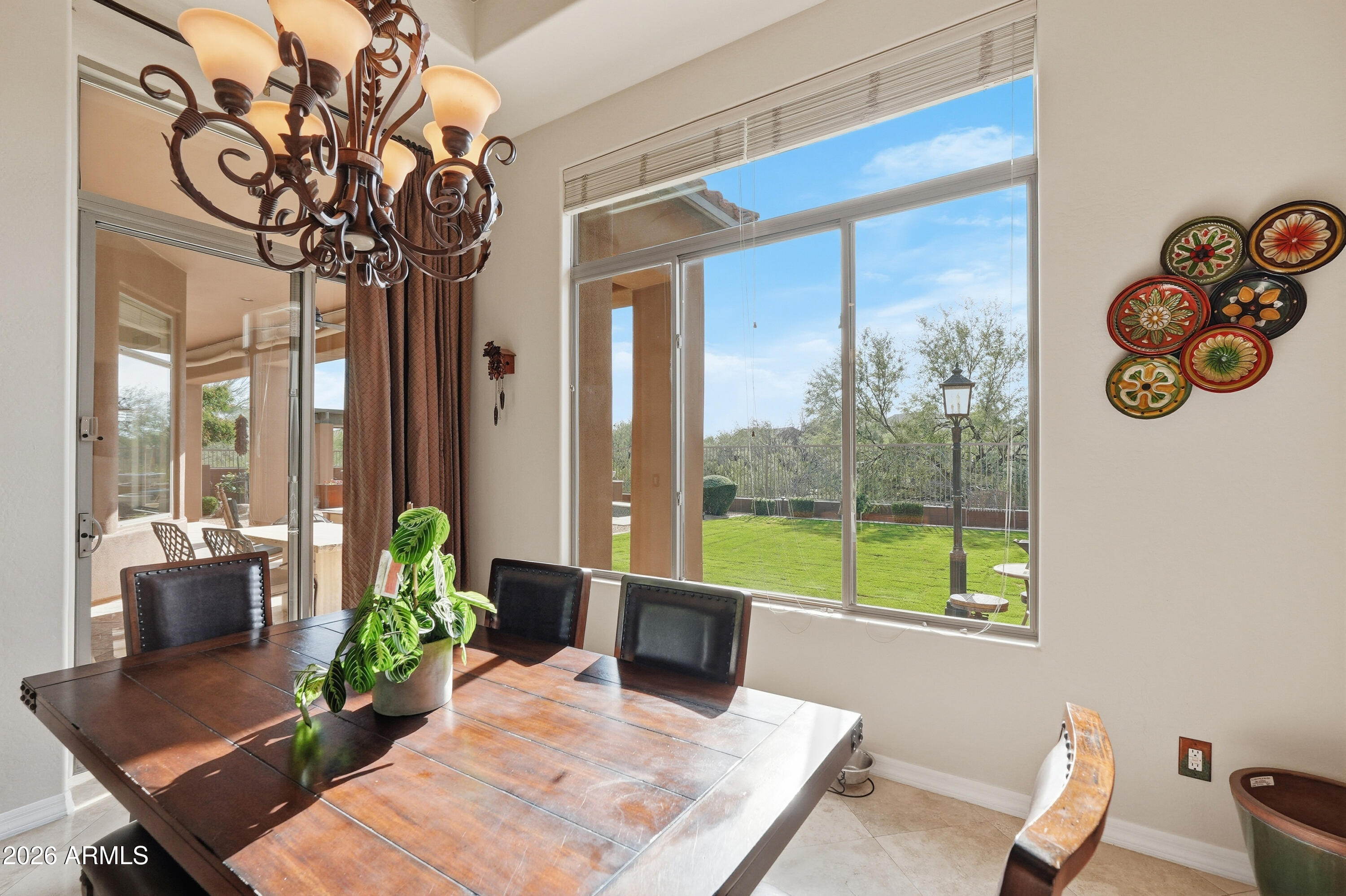 3845 E TRACKER Trail