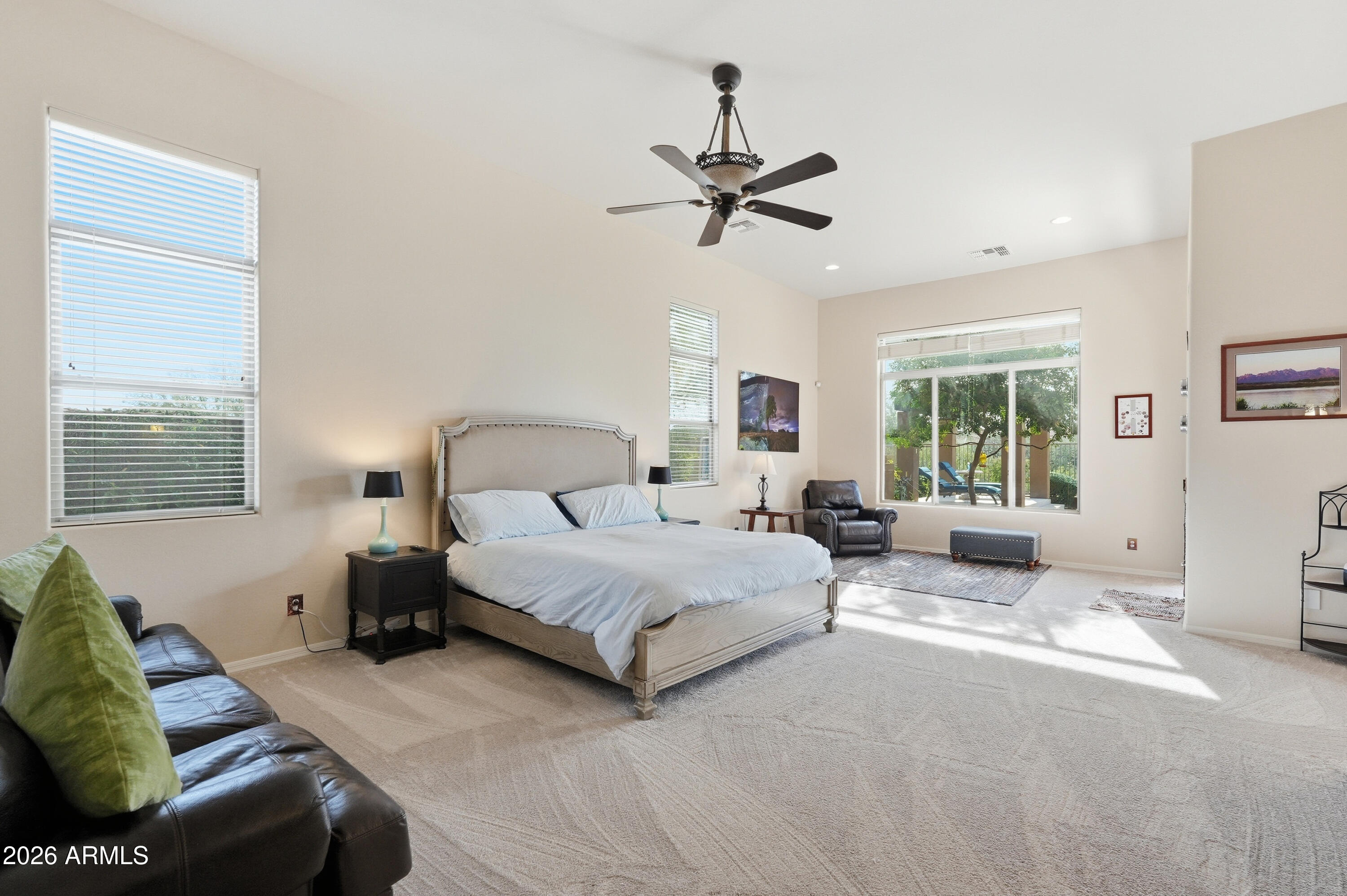 3845 E TRACKER Trail