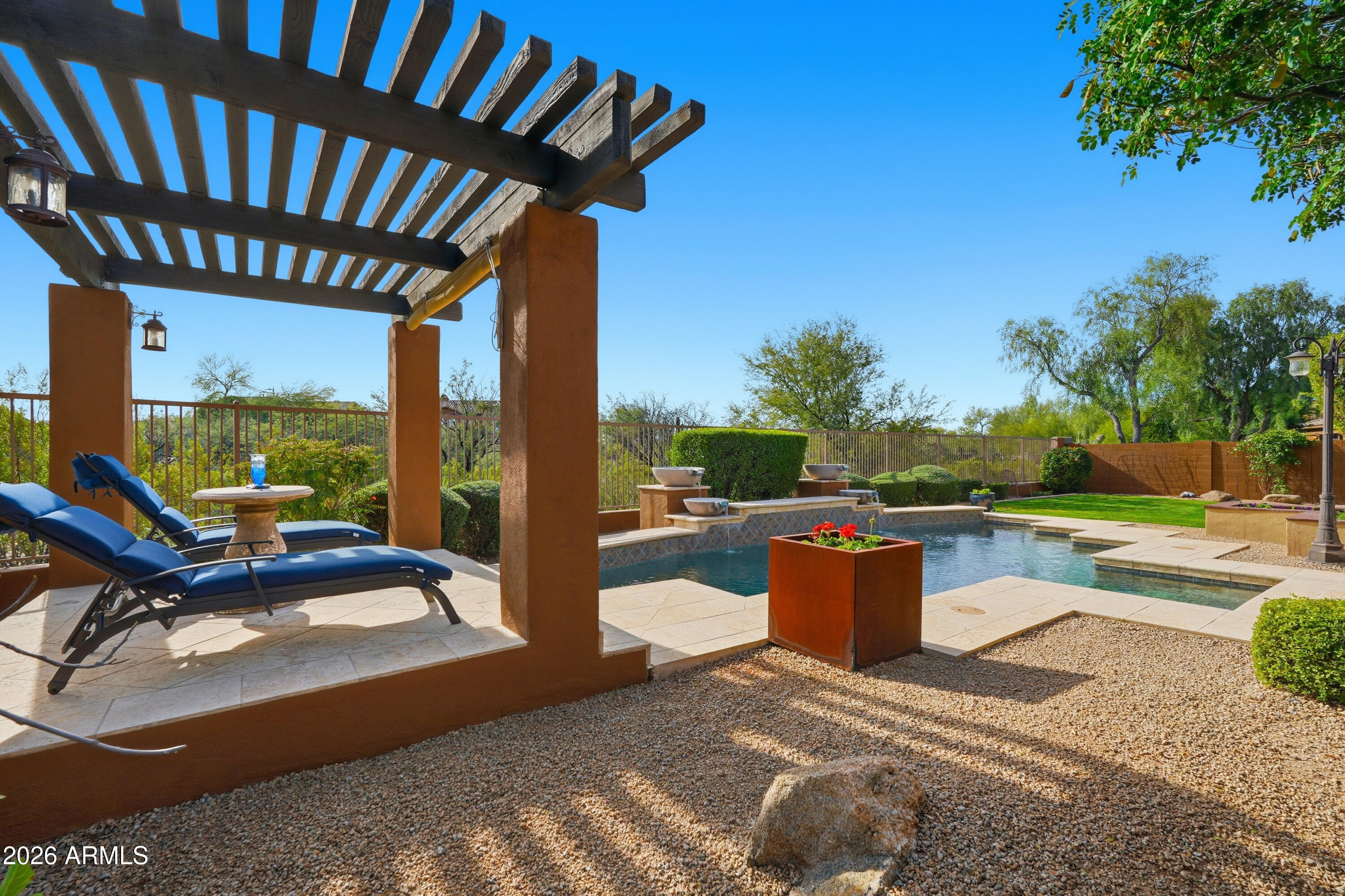 3845 E TRACKER Trail