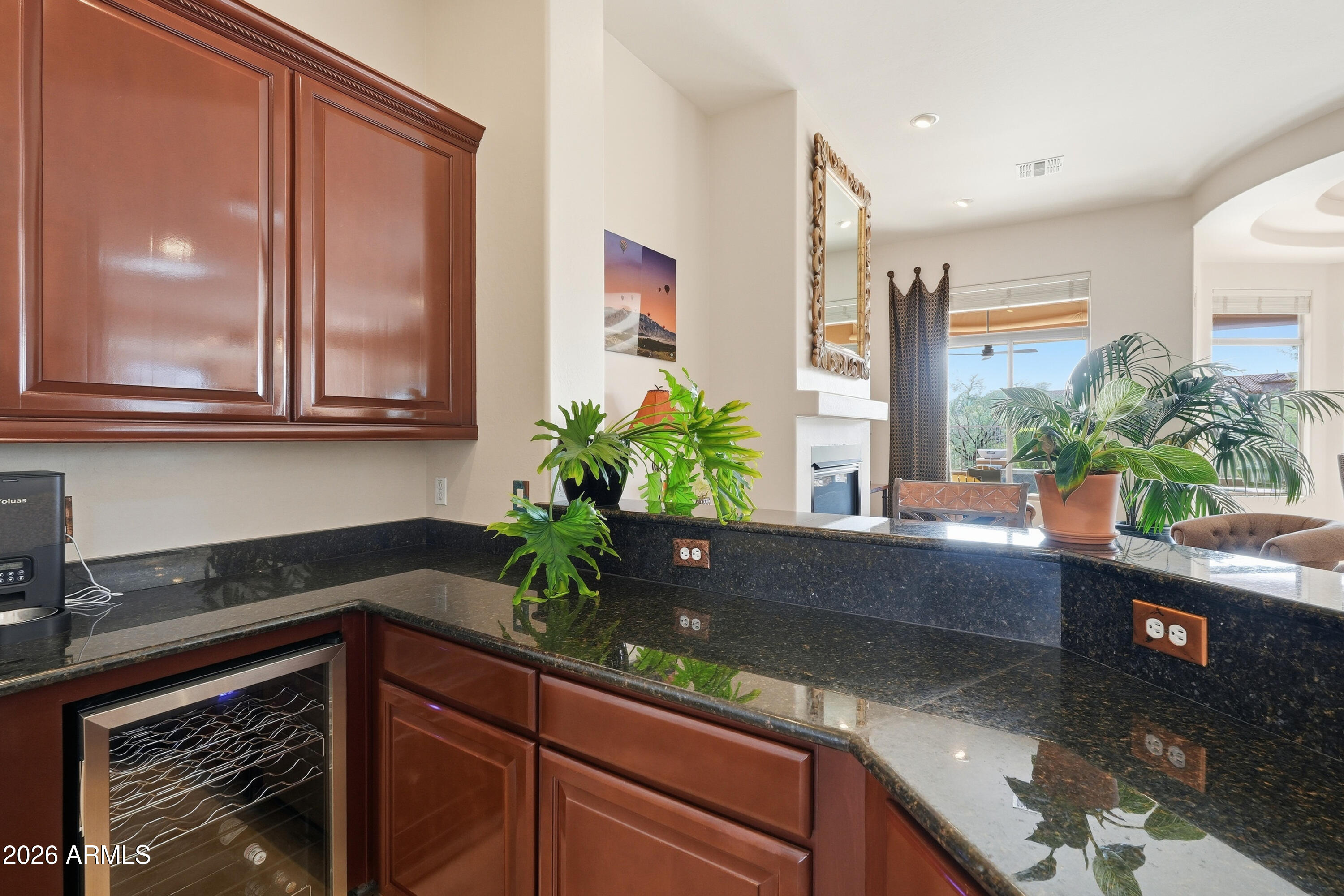 3845 E TRACKER Trail