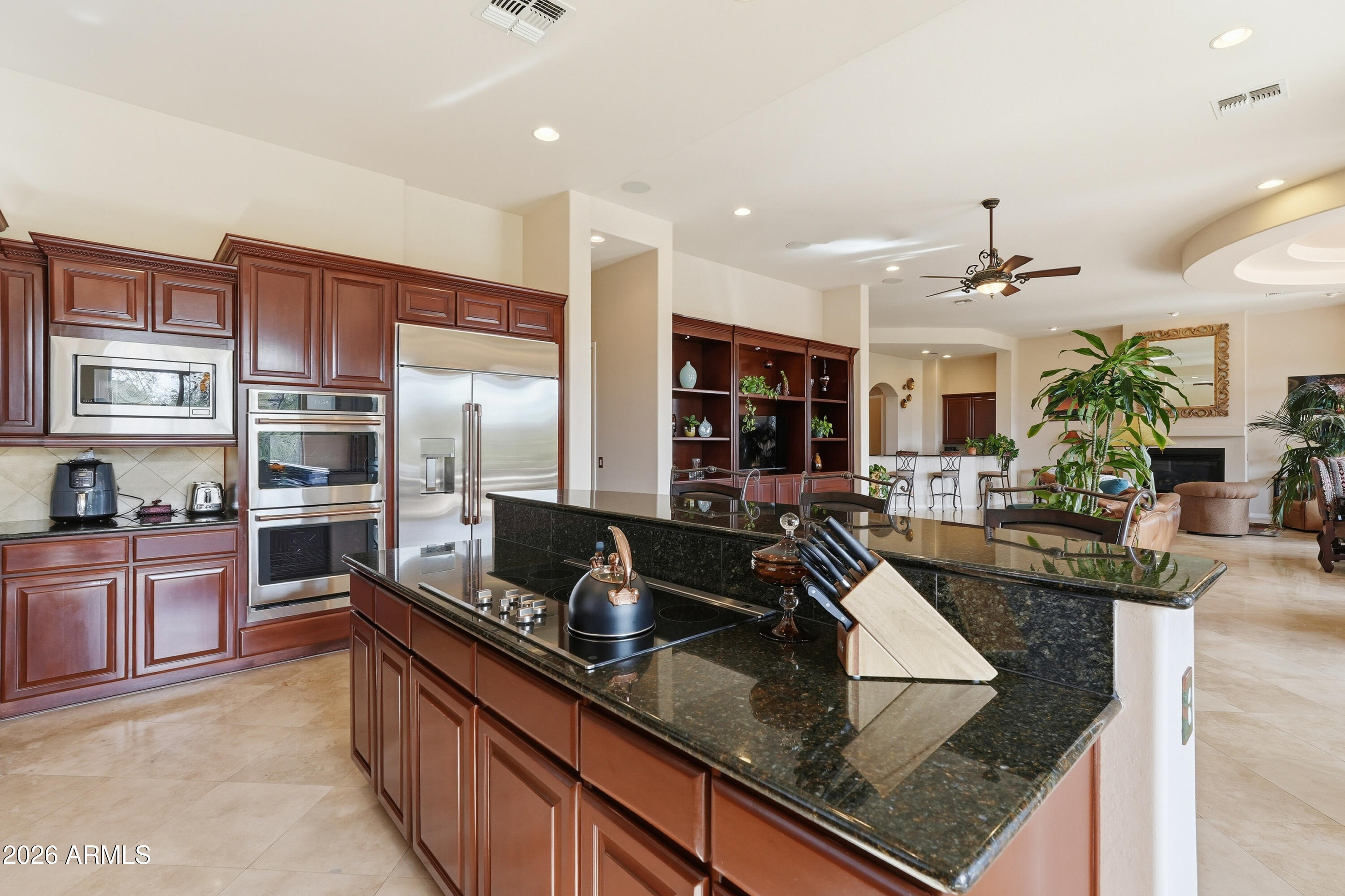 3845 E TRACKER Trail