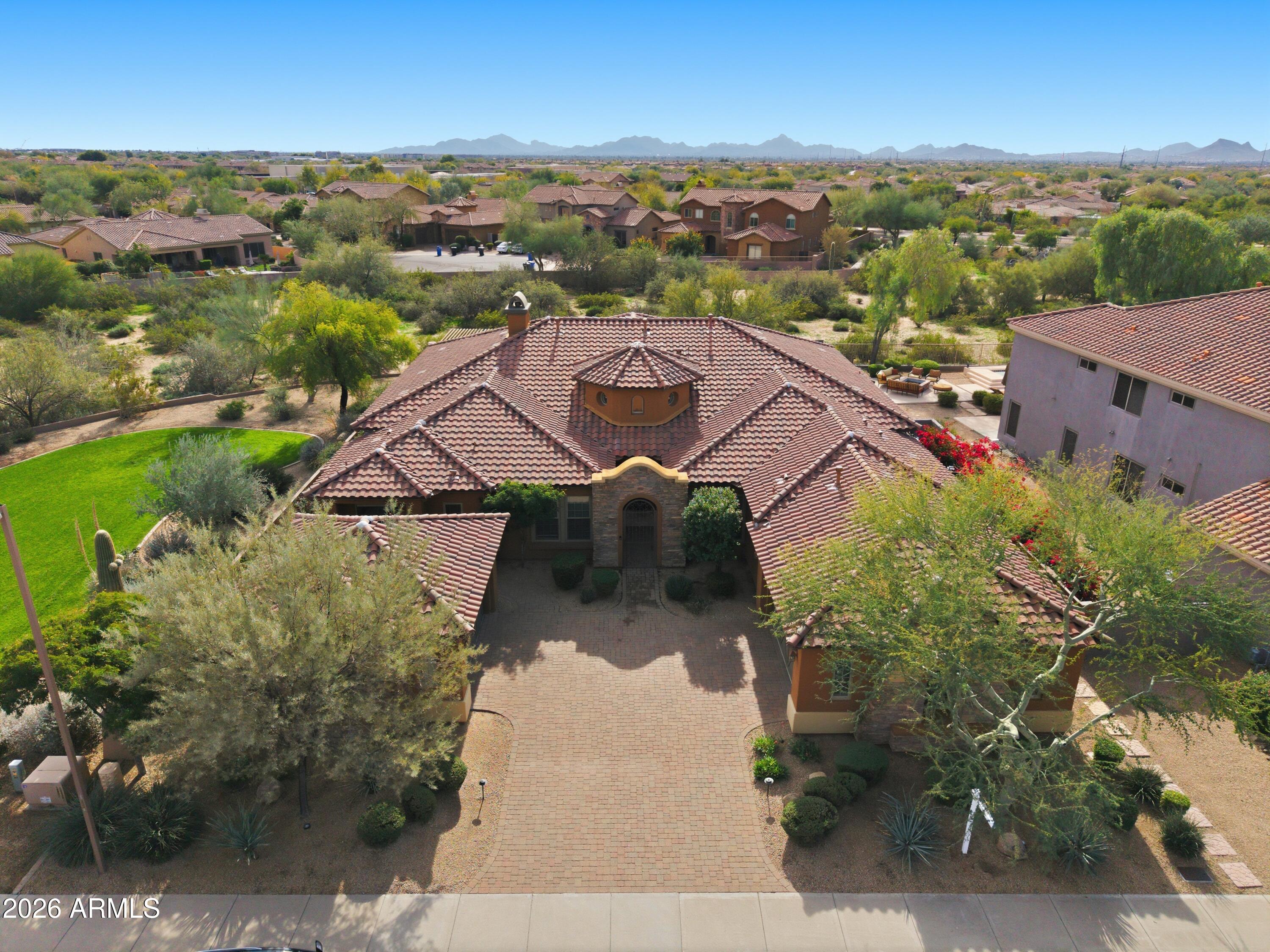 3845 E TRACKER Trail