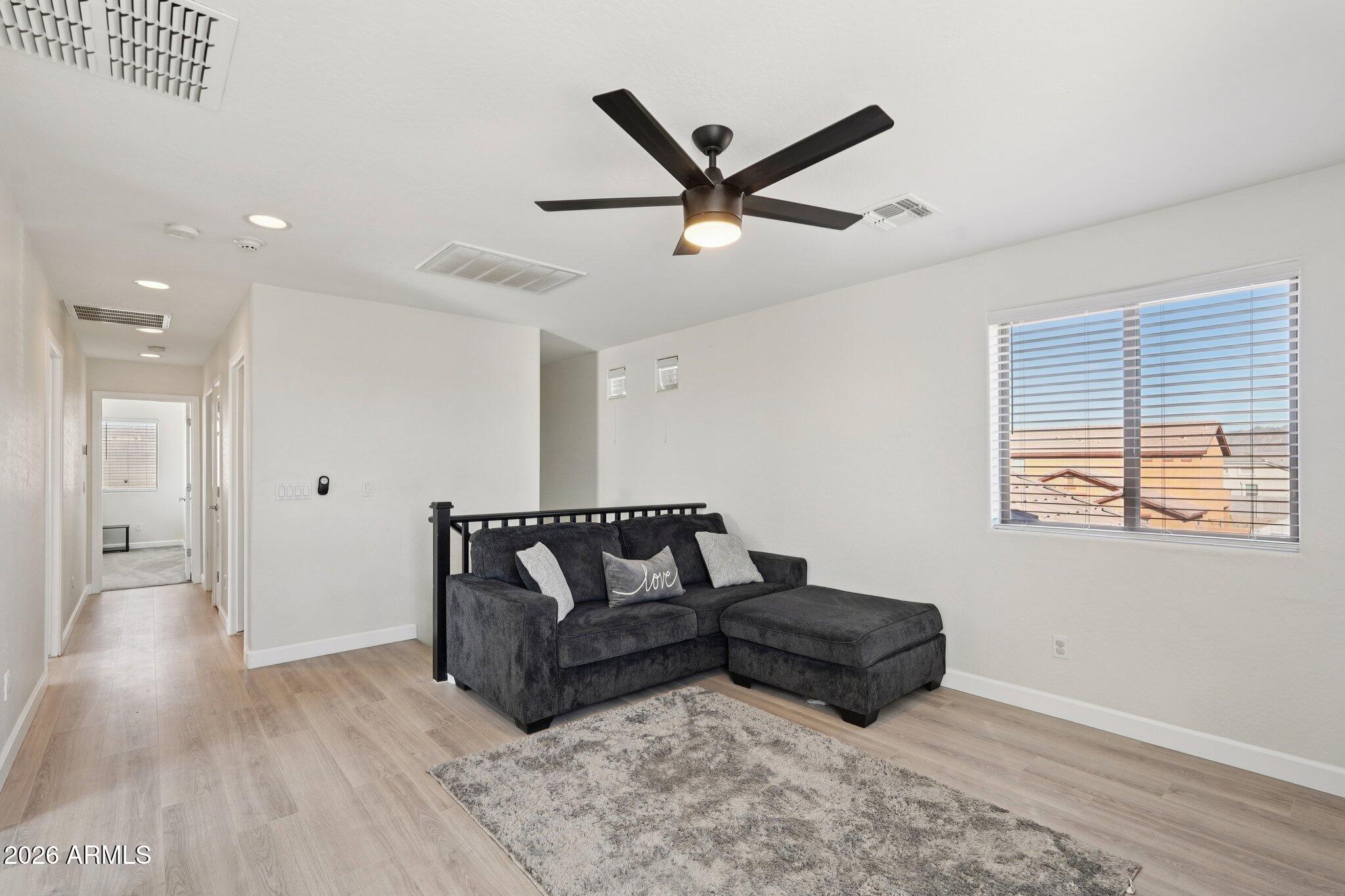 24443 W PUEBLO Avenue