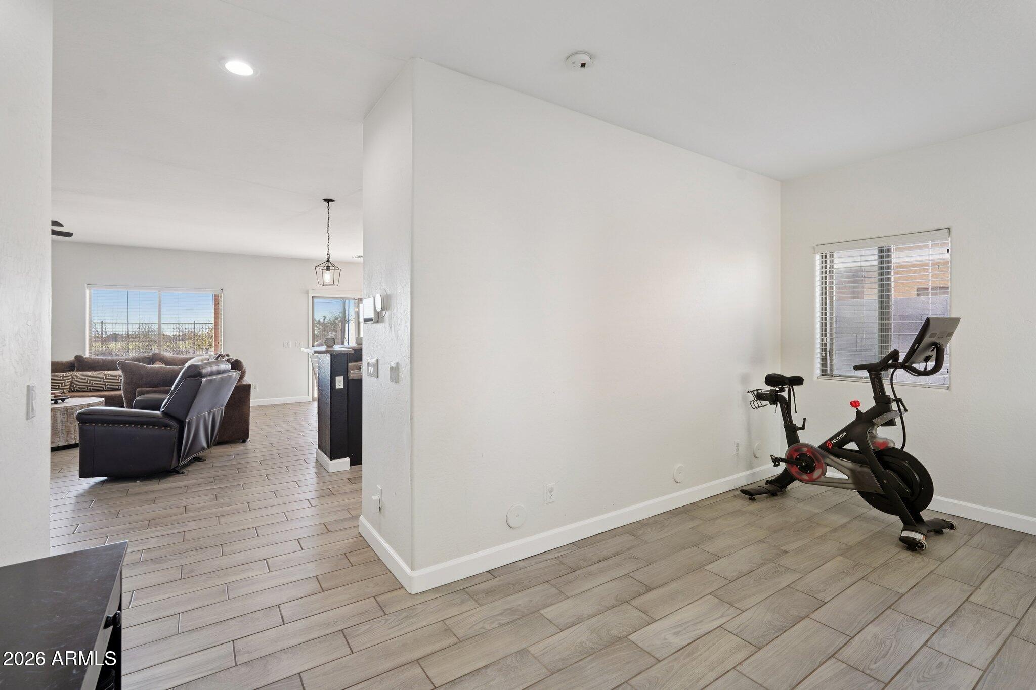 24443 W PUEBLO Avenue