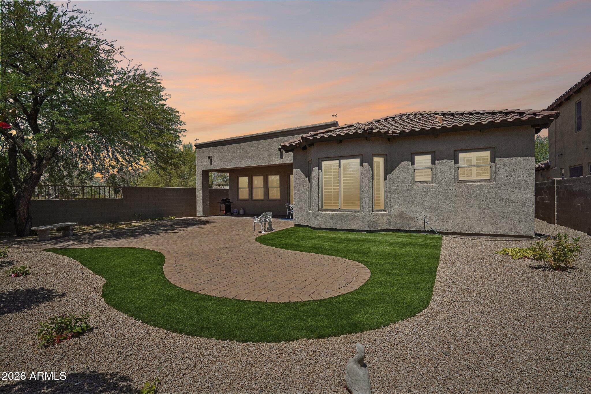 3969 E NAVIGATOR Lane