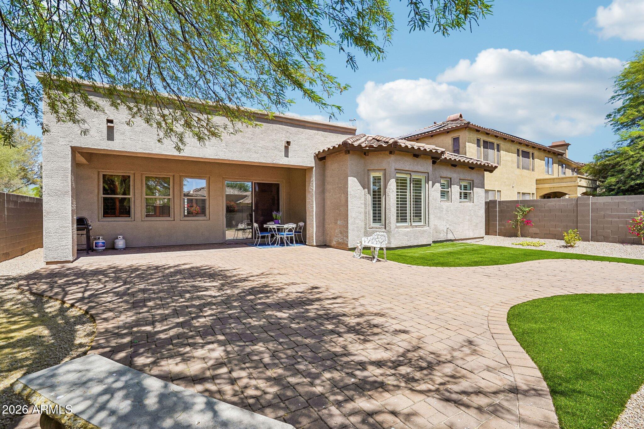 3969 E NAVIGATOR Lane