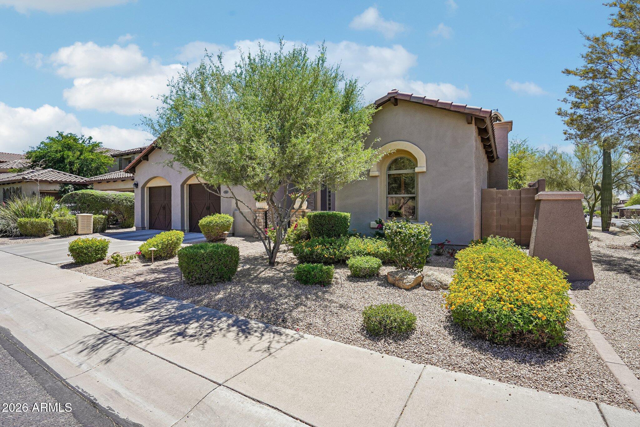 3969 E NAVIGATOR Lane