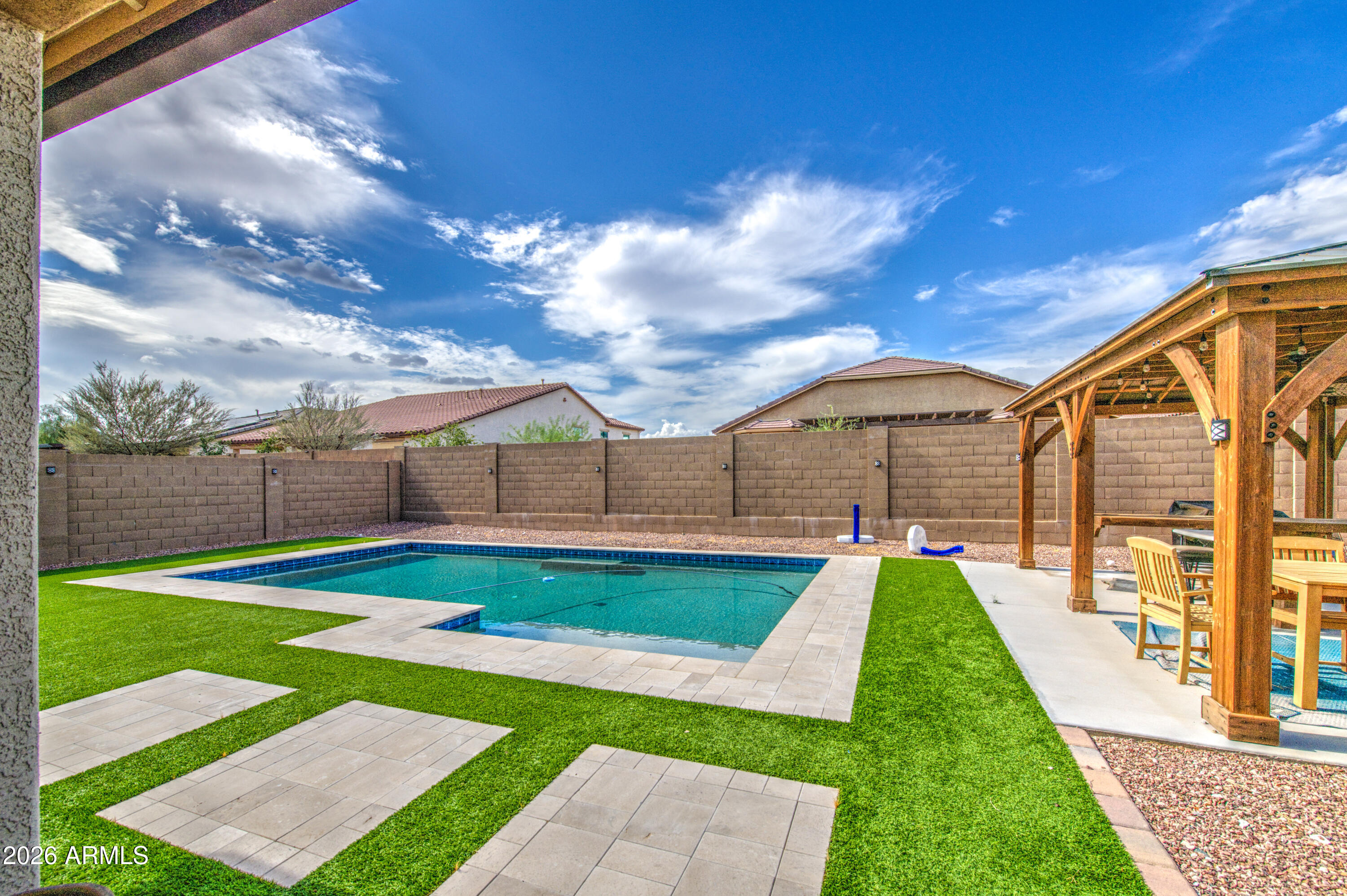 19040 W BECKER Lane