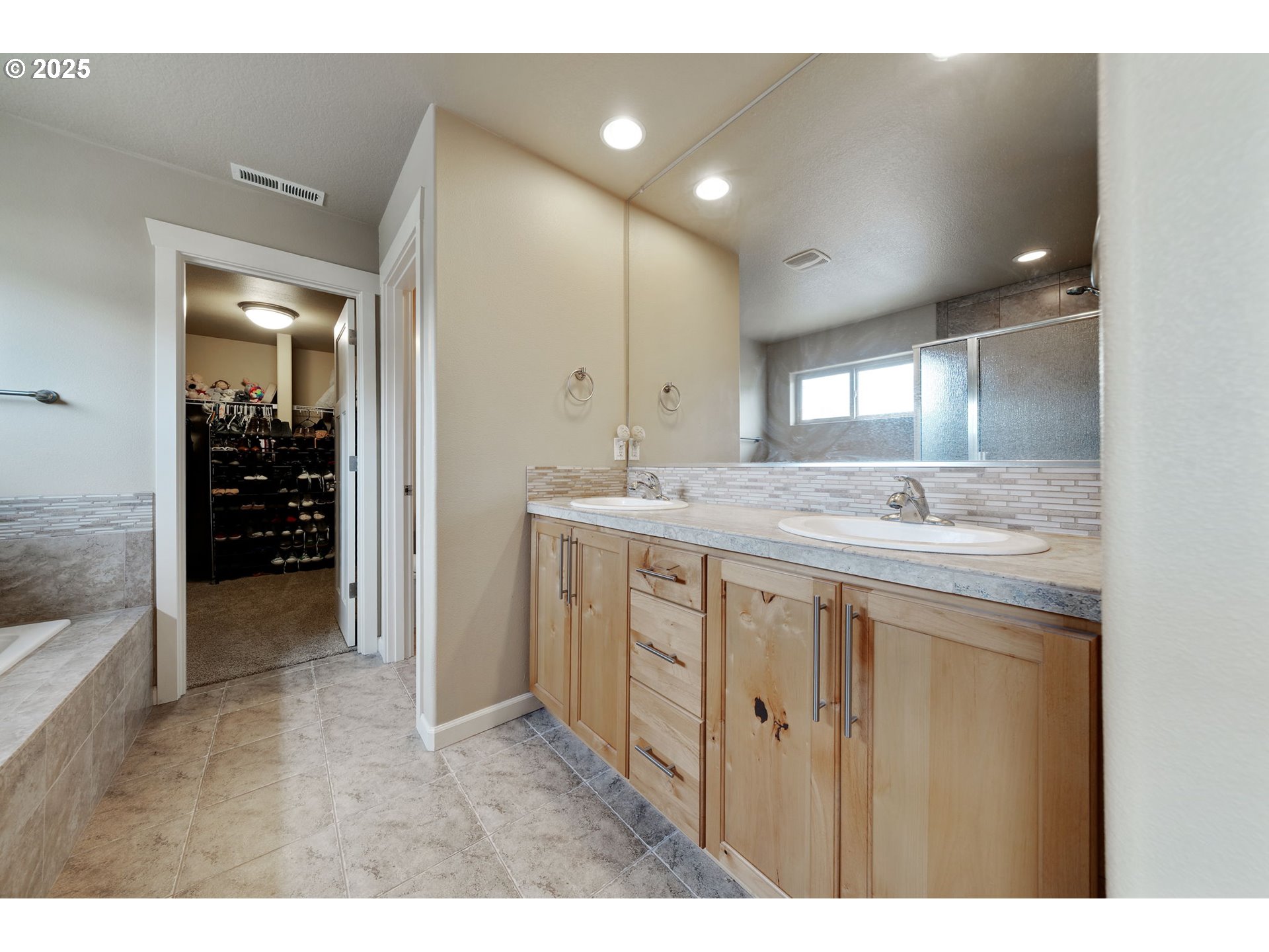 110 NW 24TH ST