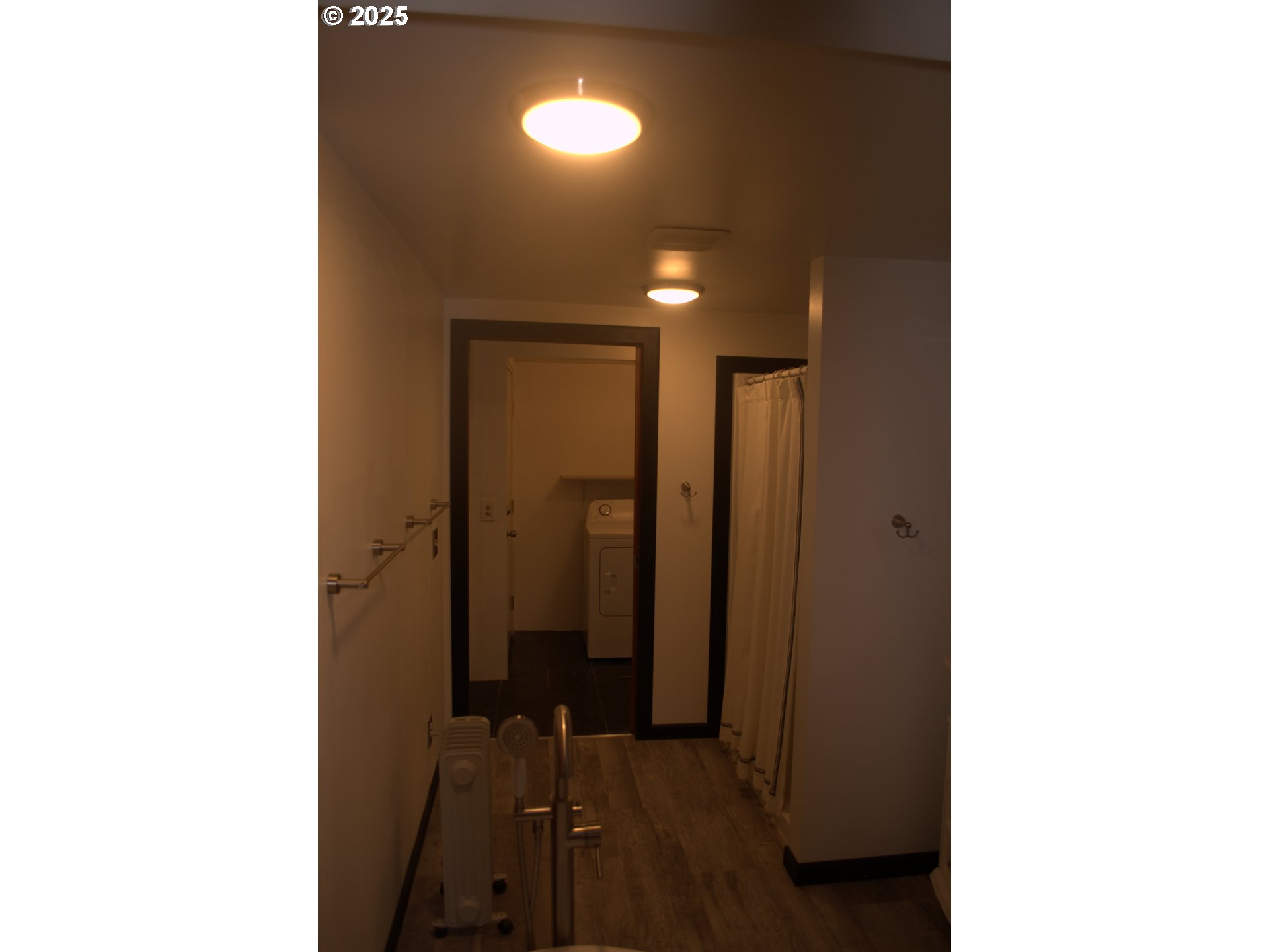 7136 Portal WAY 18