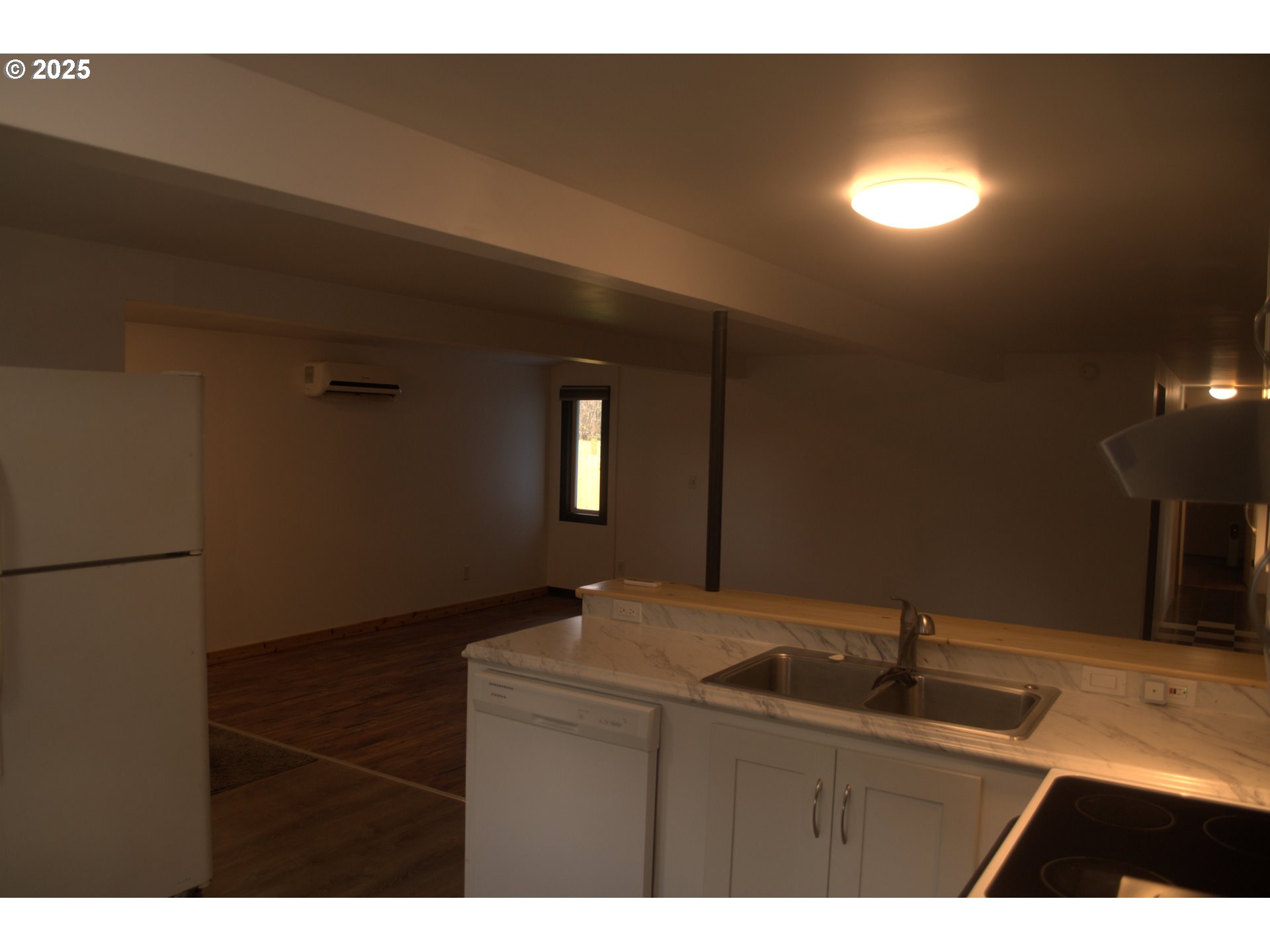 7136 Portal WAY 18