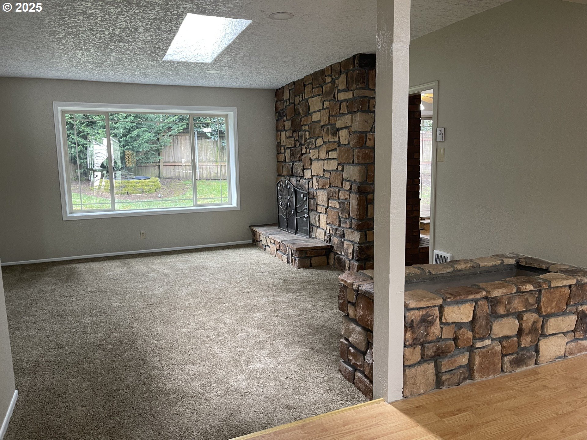 10702 NE SHERWOOD DR