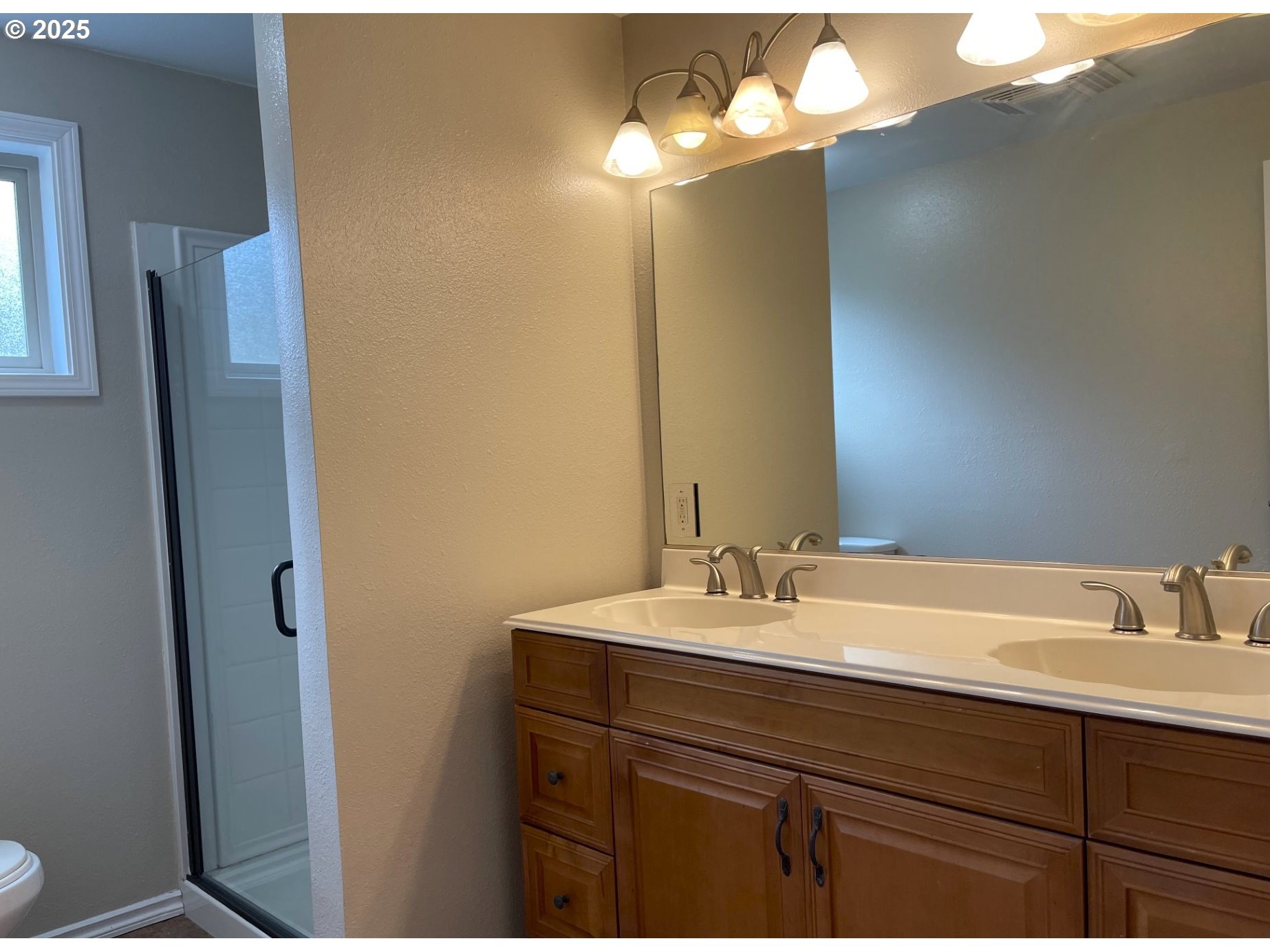 10702 NE SHERWOOD DR