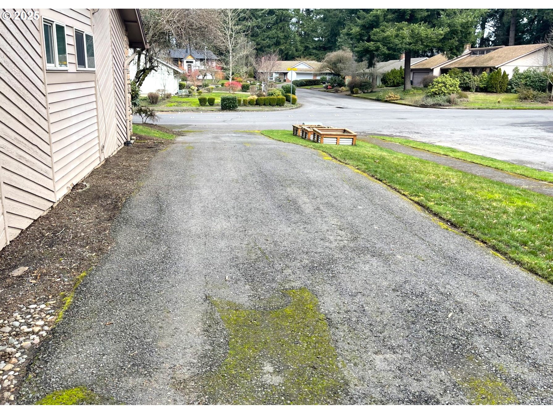 10702 NE SHERWOOD DR