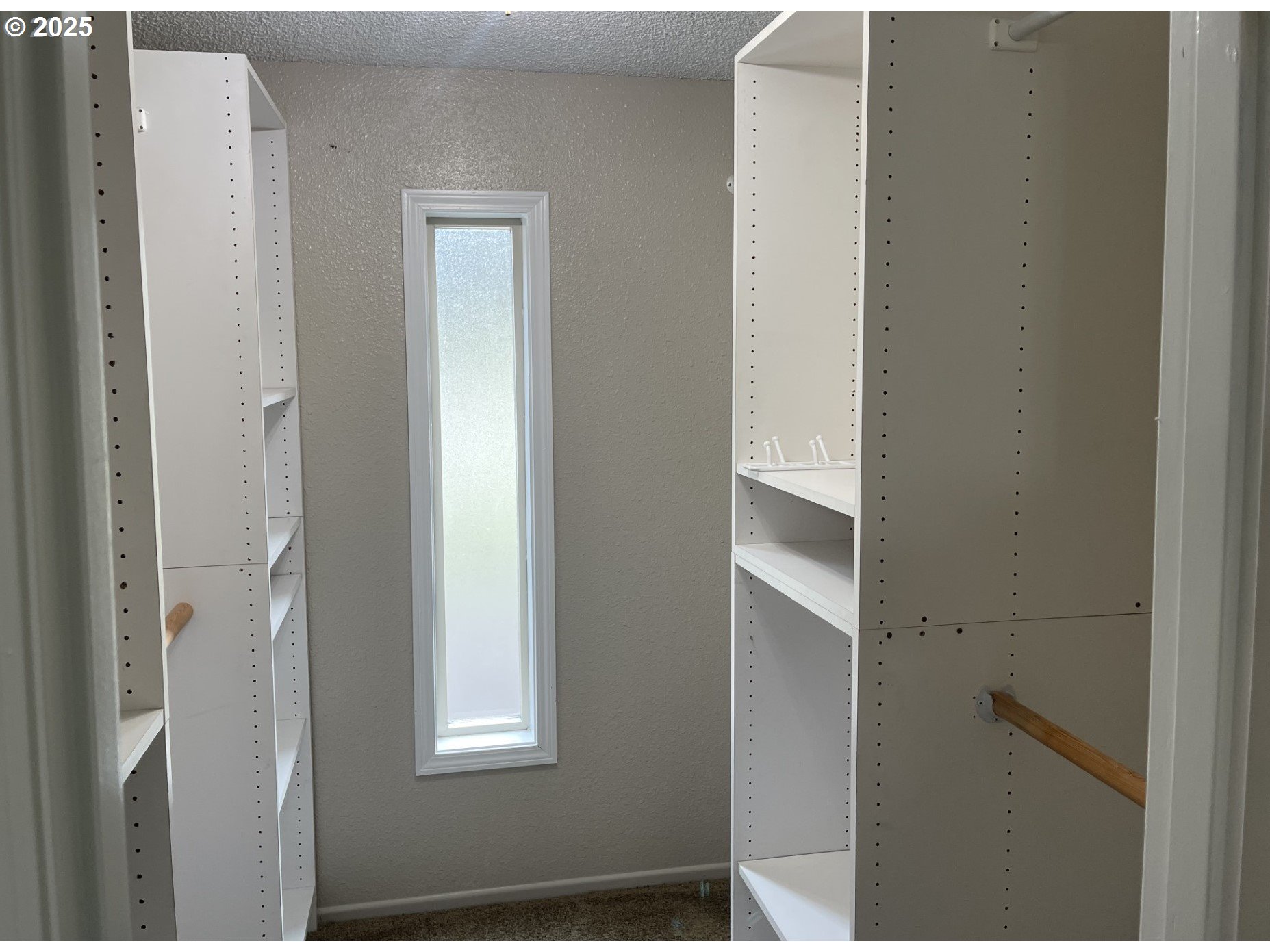 10702 NE SHERWOOD DR