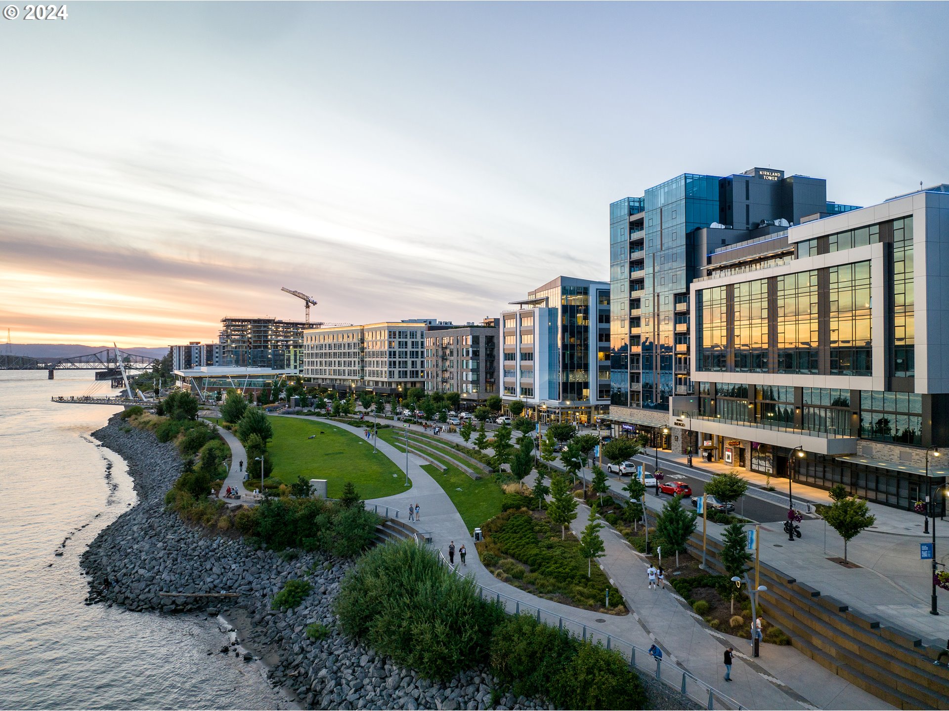 590 WATERFRONT WAY 302