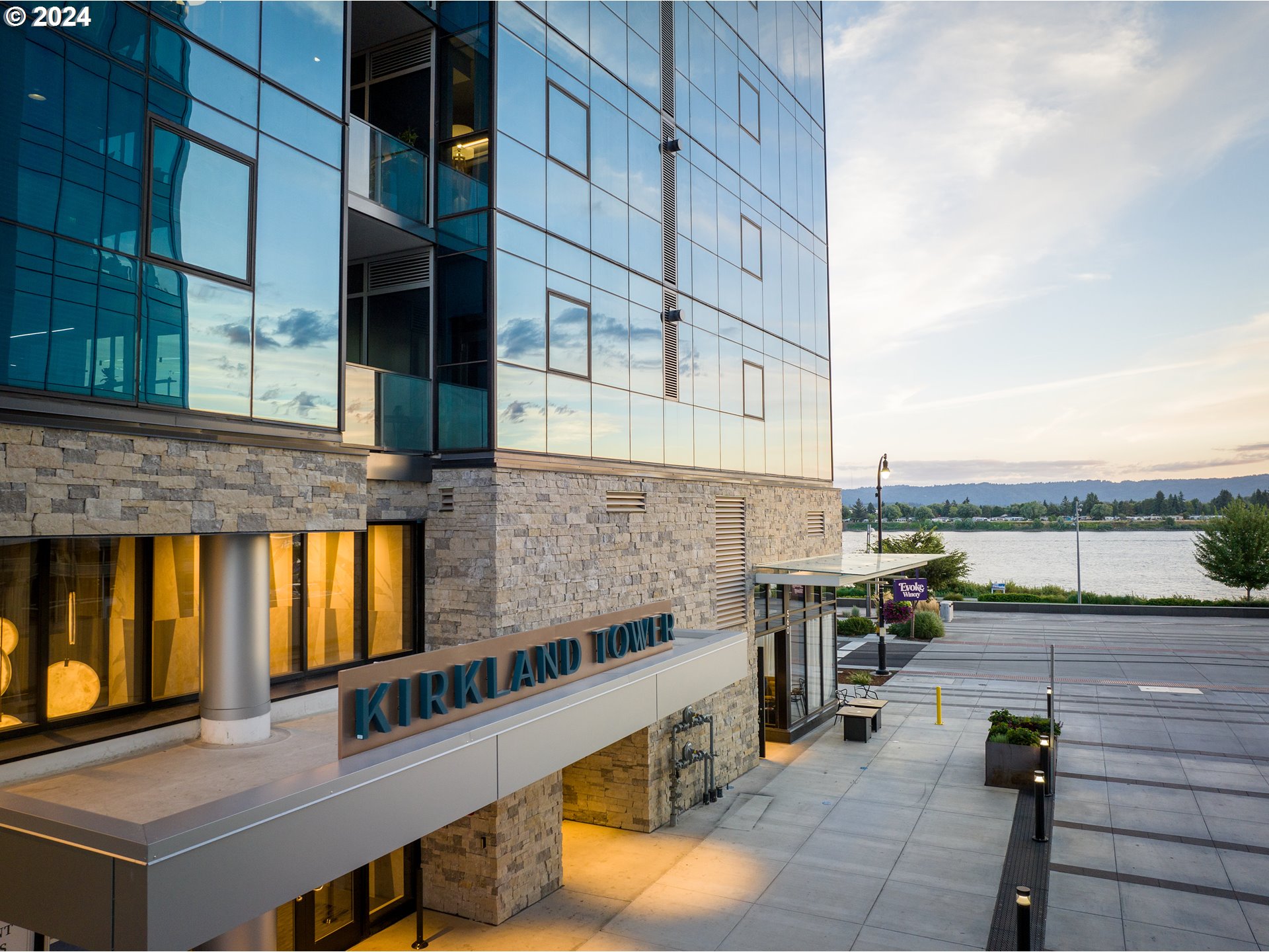 590 WATERFRONT WAY 302