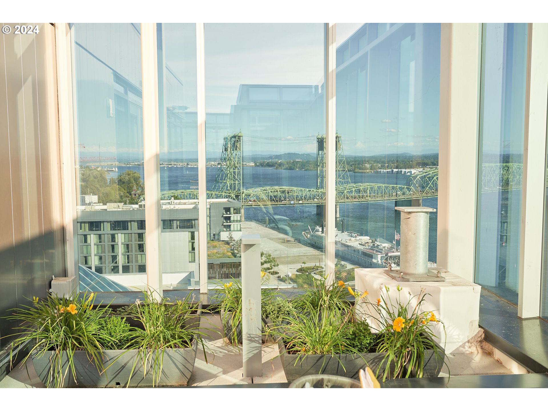 590 WATERFRONT WAY 302