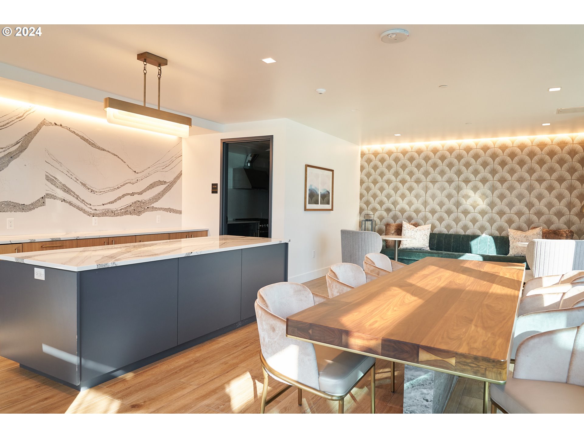 590 WATERFRONT WAY 302