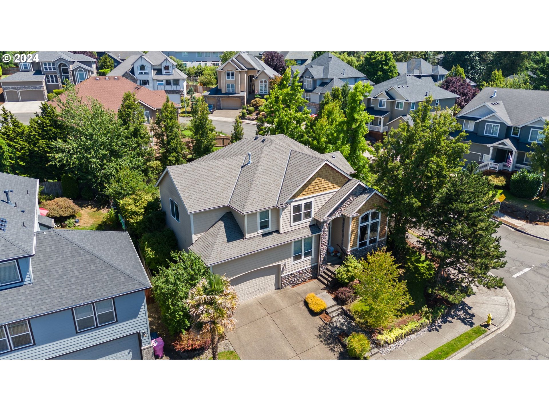 3016 NW GRAVENSTEIN ST