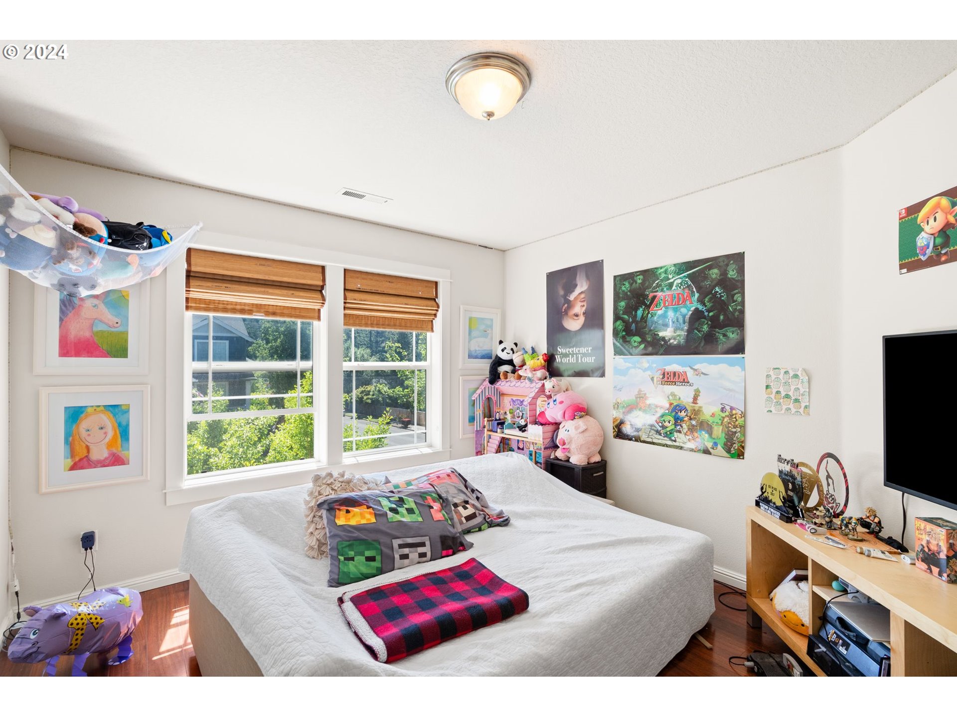 3016 NW GRAVENSTEIN ST