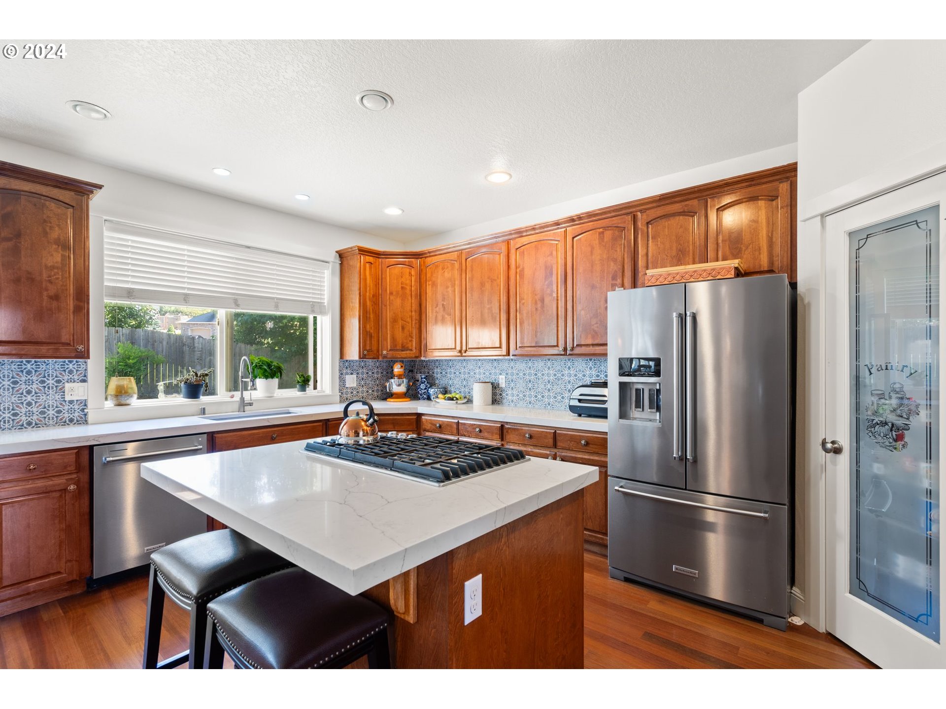 3016 NW GRAVENSTEIN ST