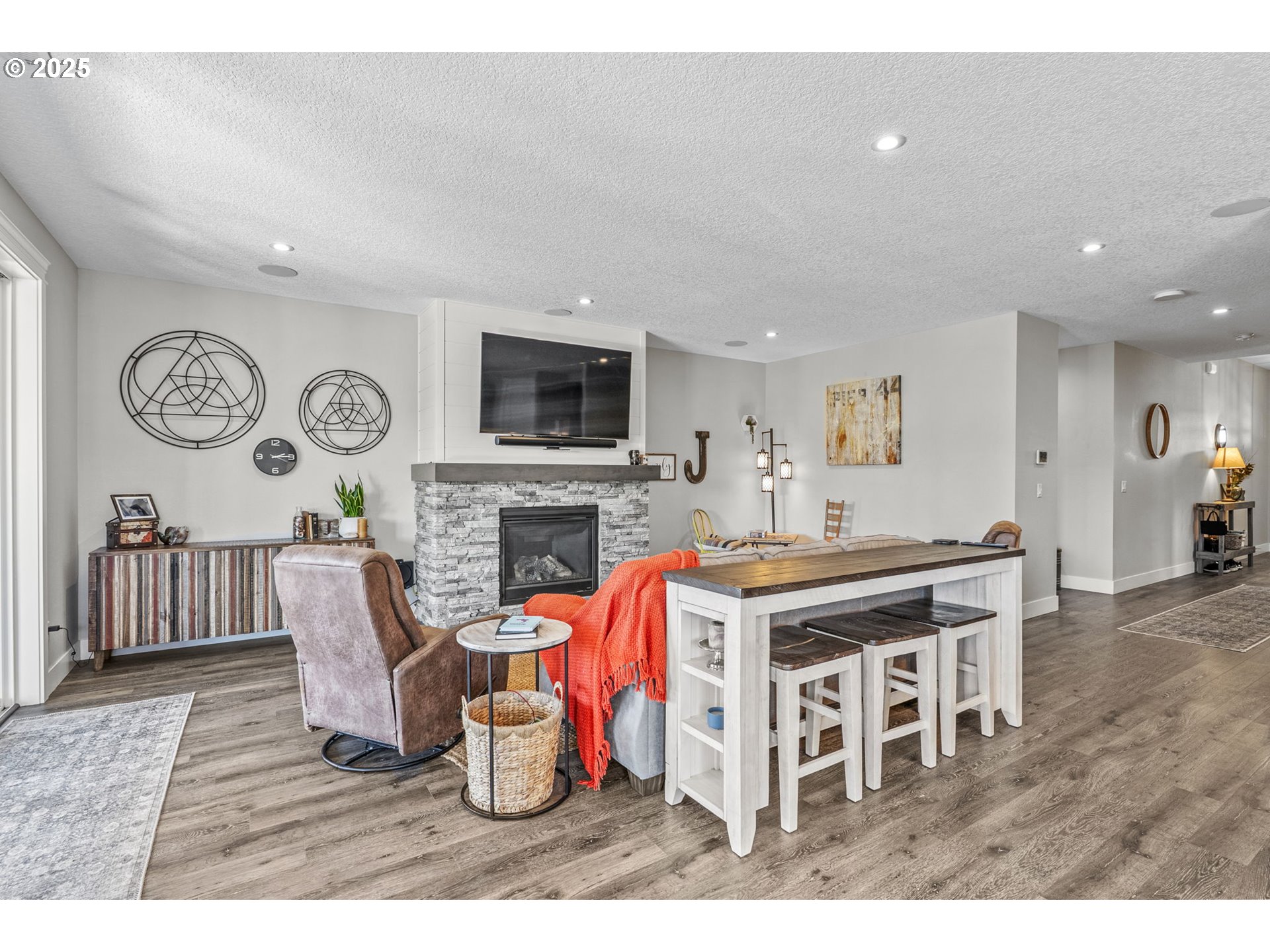 8102 NE 183RD PL
