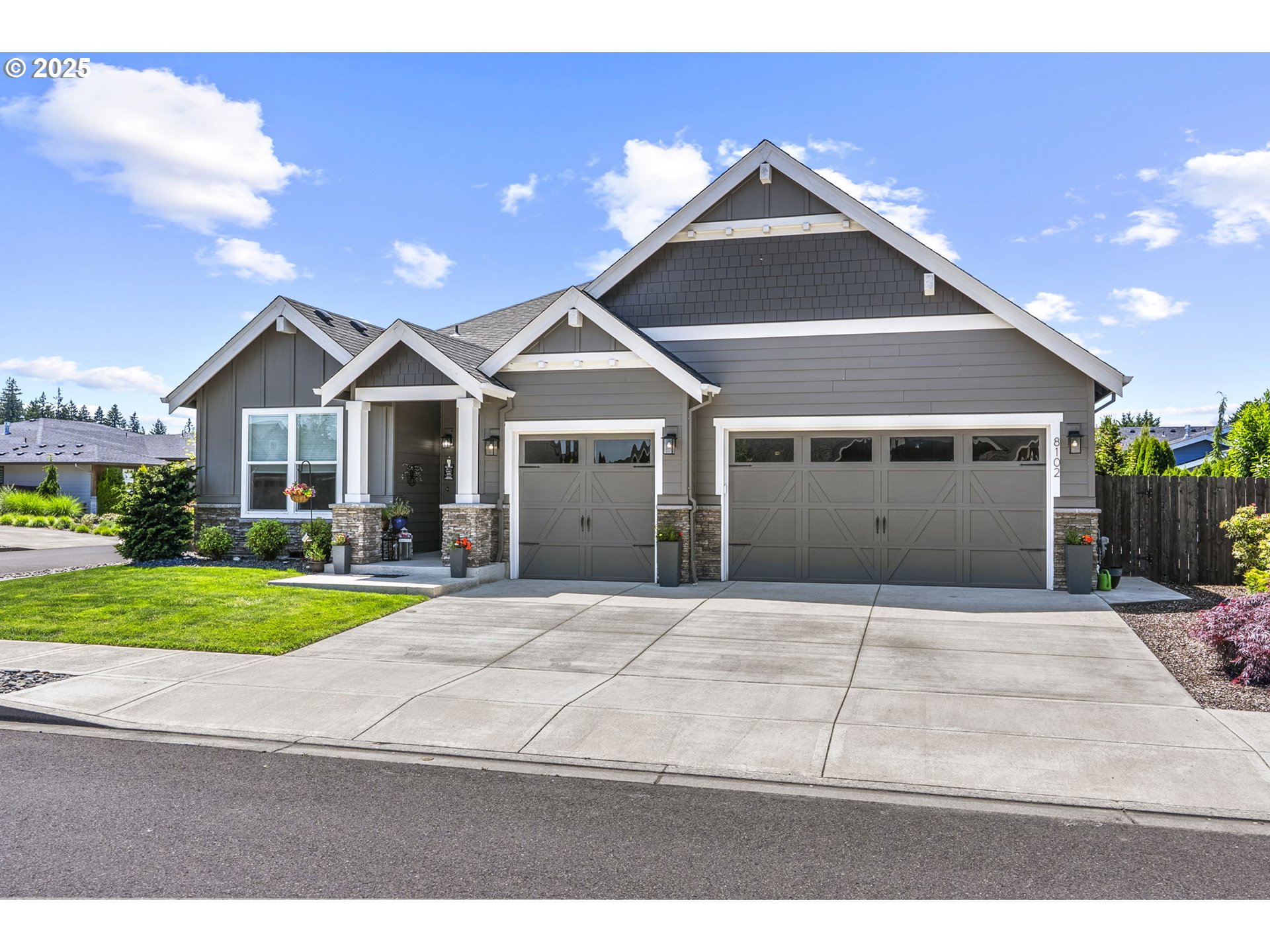 8102 NE 183RD PL