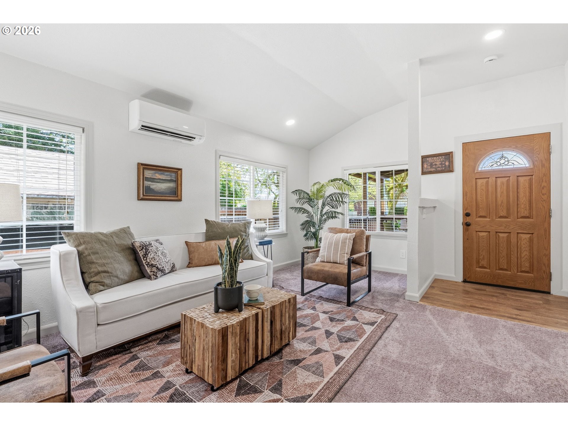 657 NW 10TH AVE