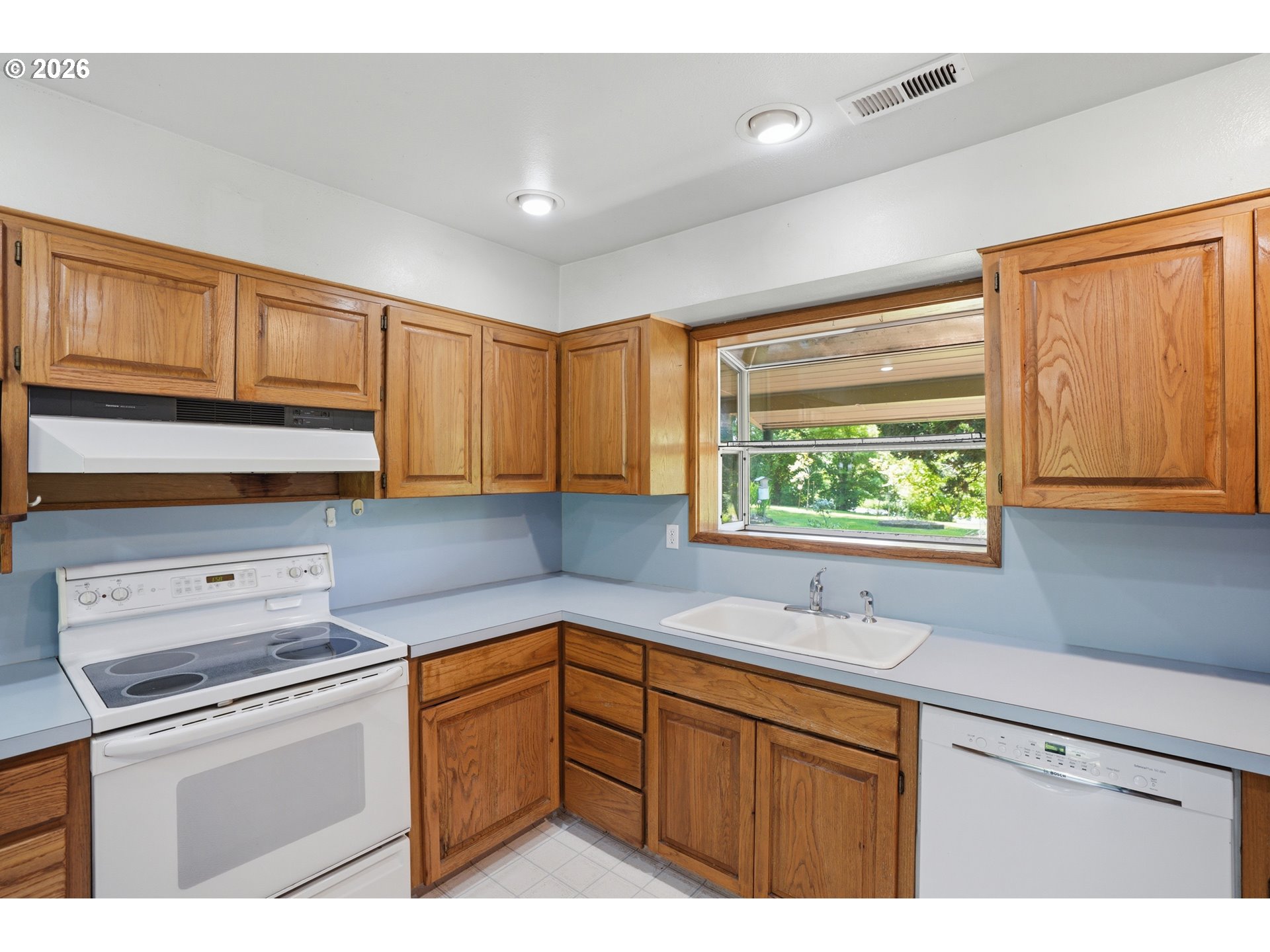 15507 NE PARKINEN RD