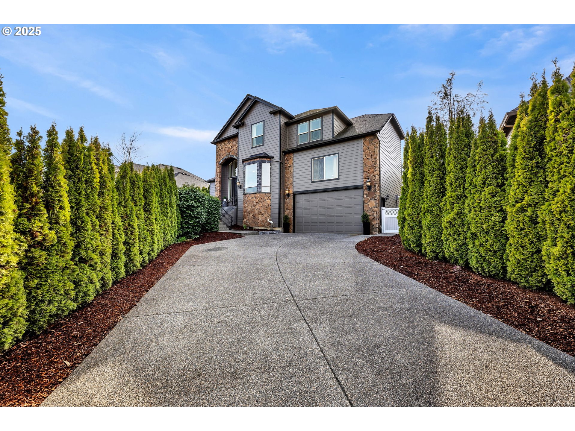 1623 S PHOEBE DR