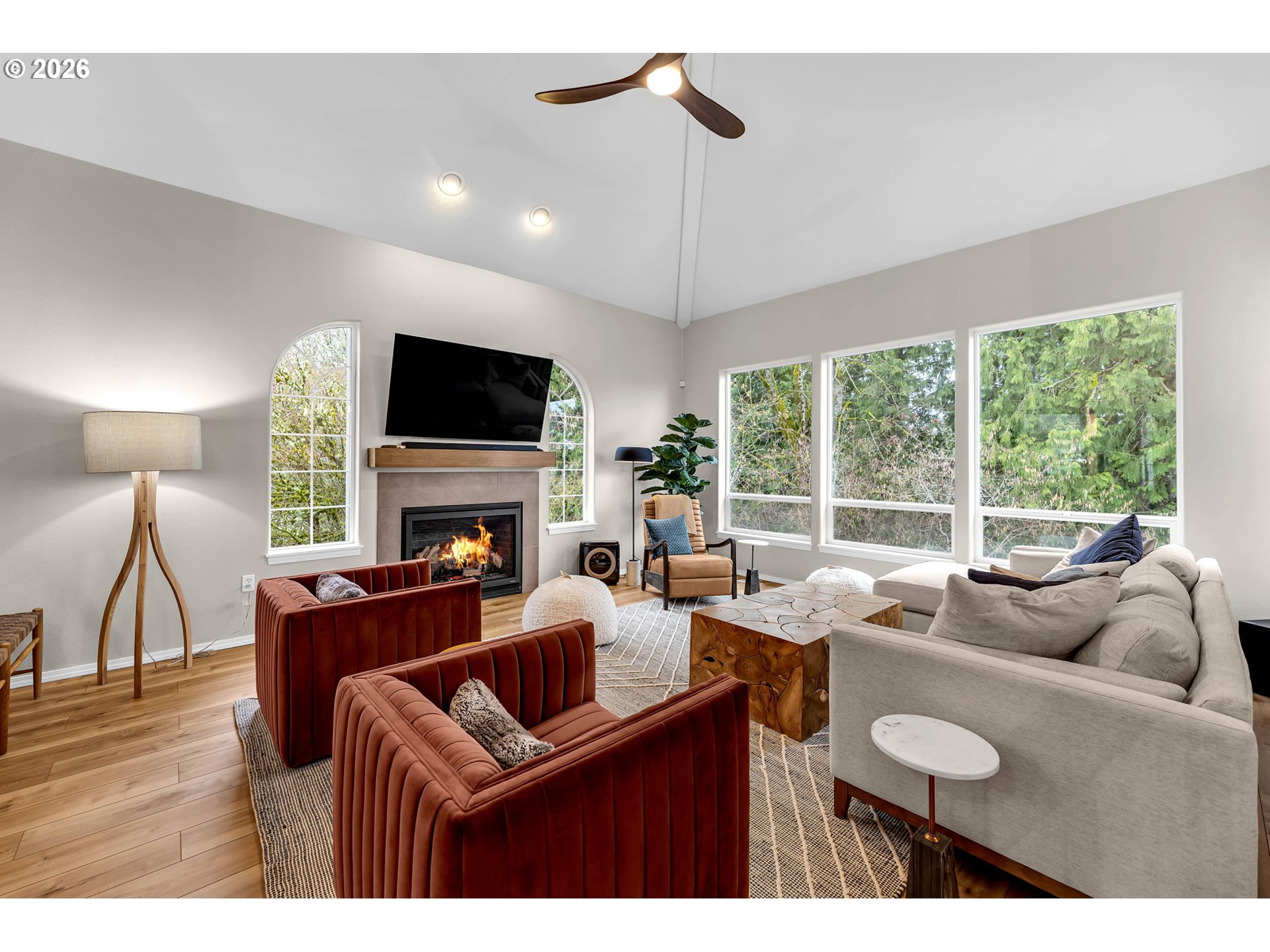 43 SE 46TH DR