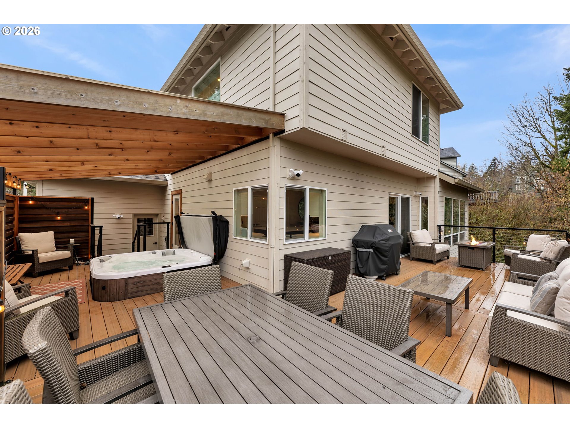 43 SE 46TH DR