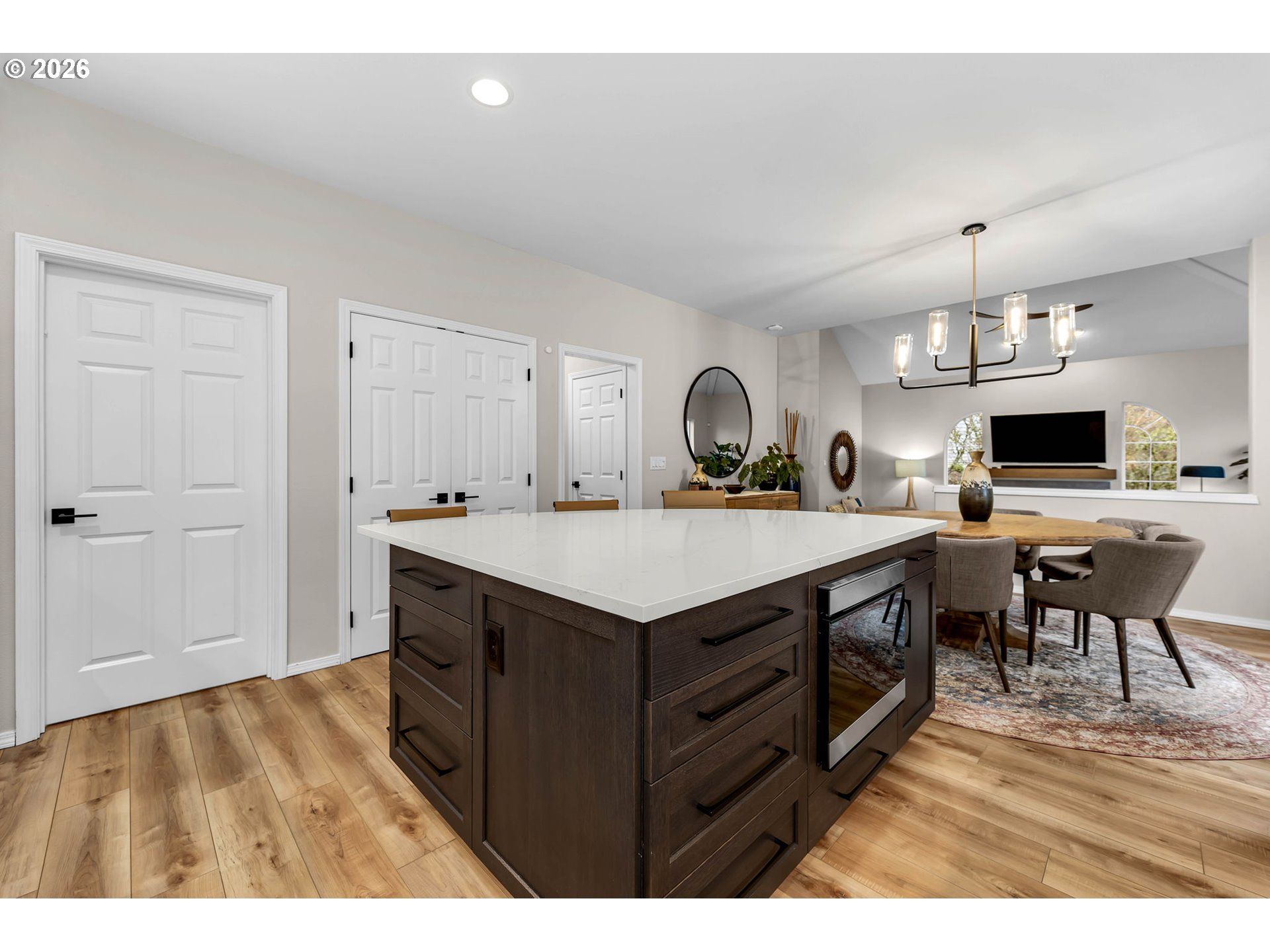 43 SE 46TH DR