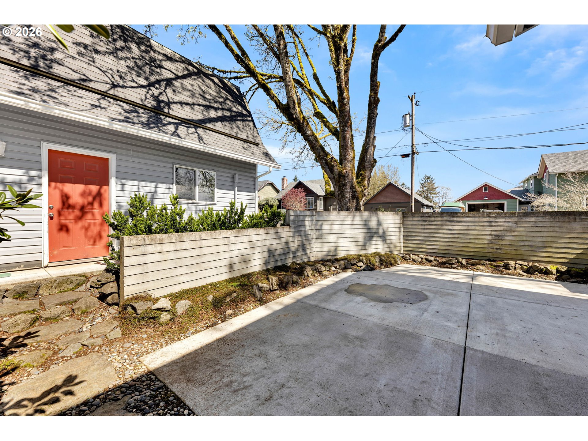 303 NW 14TH AVE