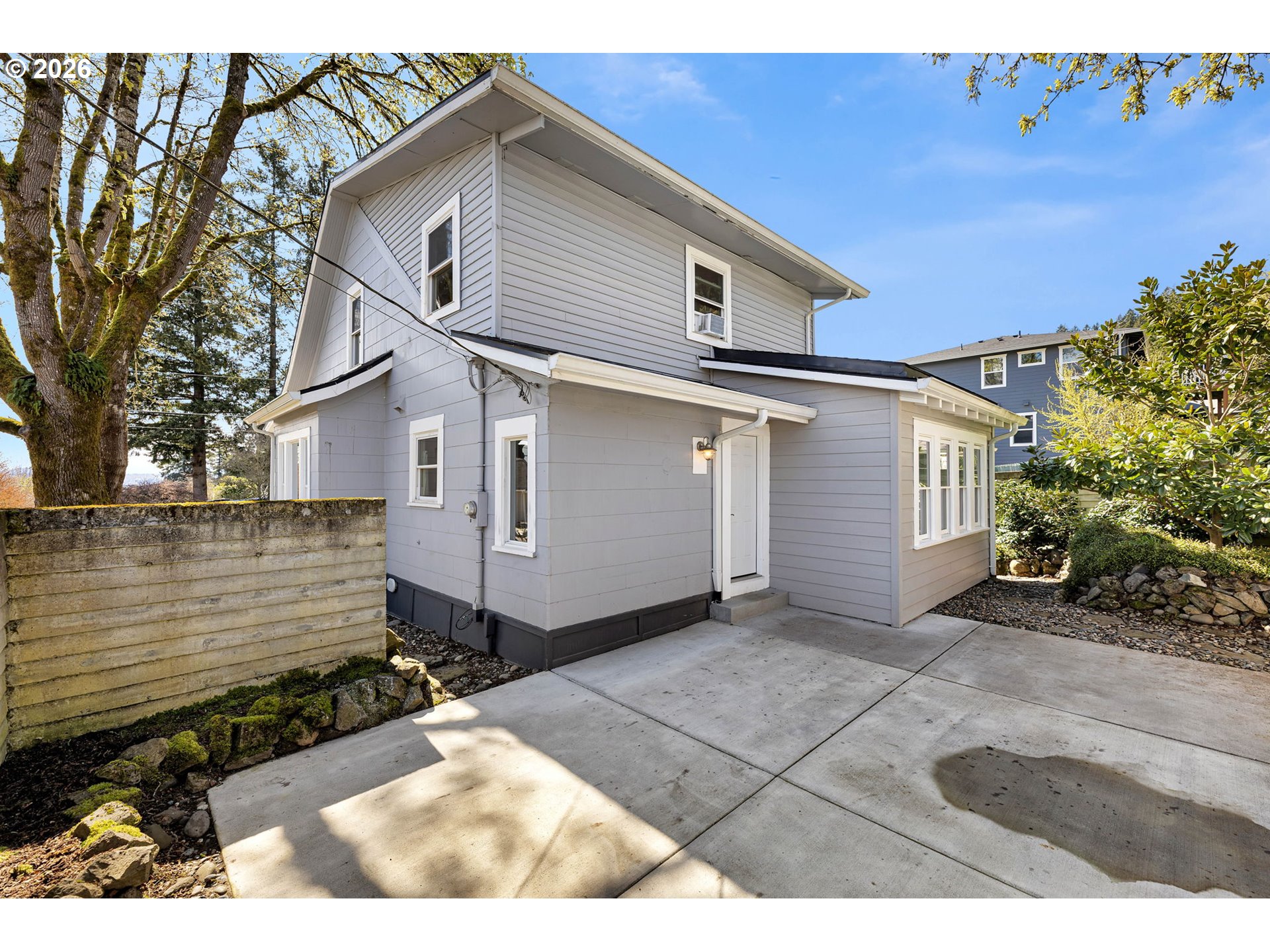 303 NW 14TH AVE